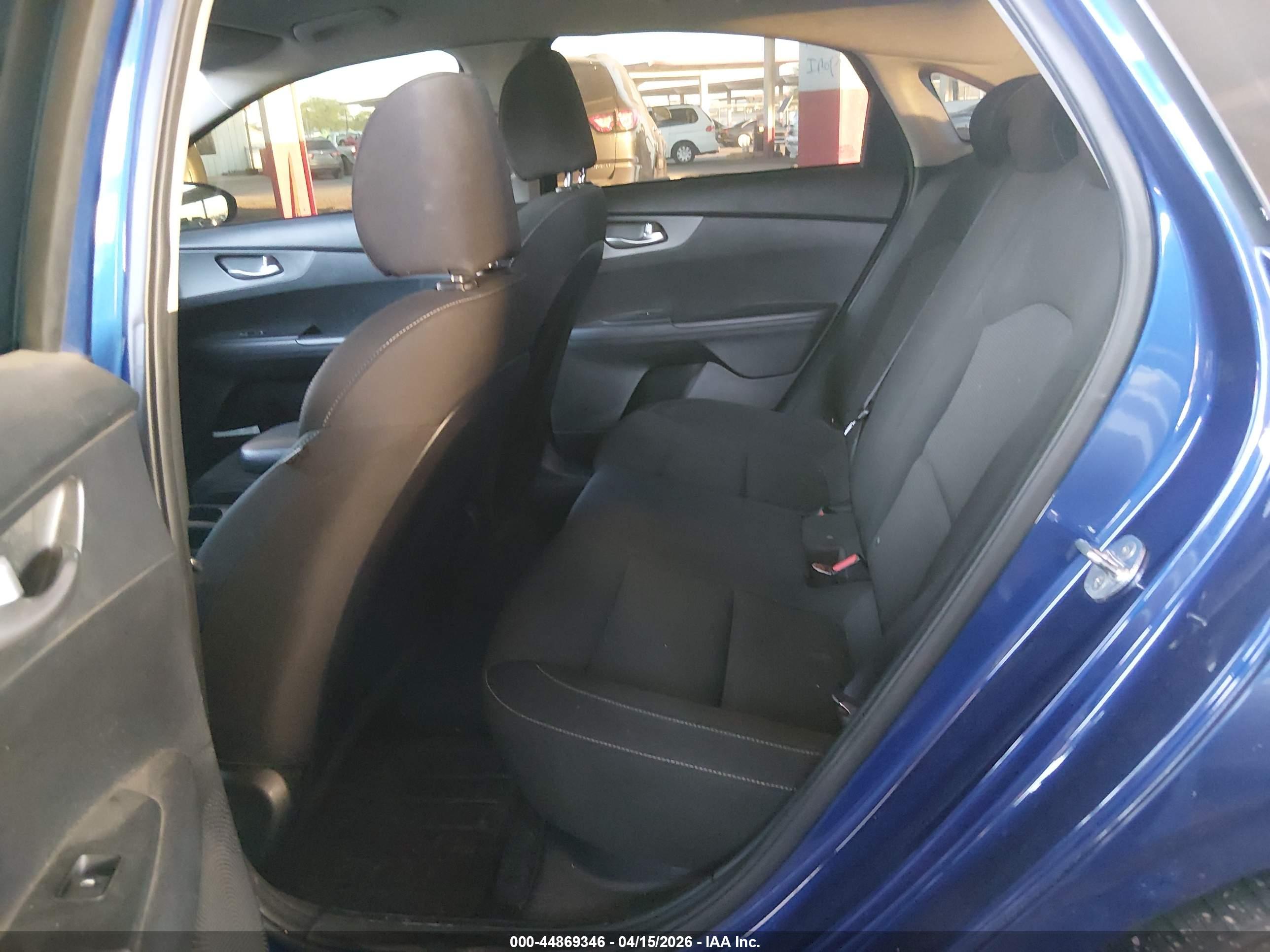 KIA FORTE image 8