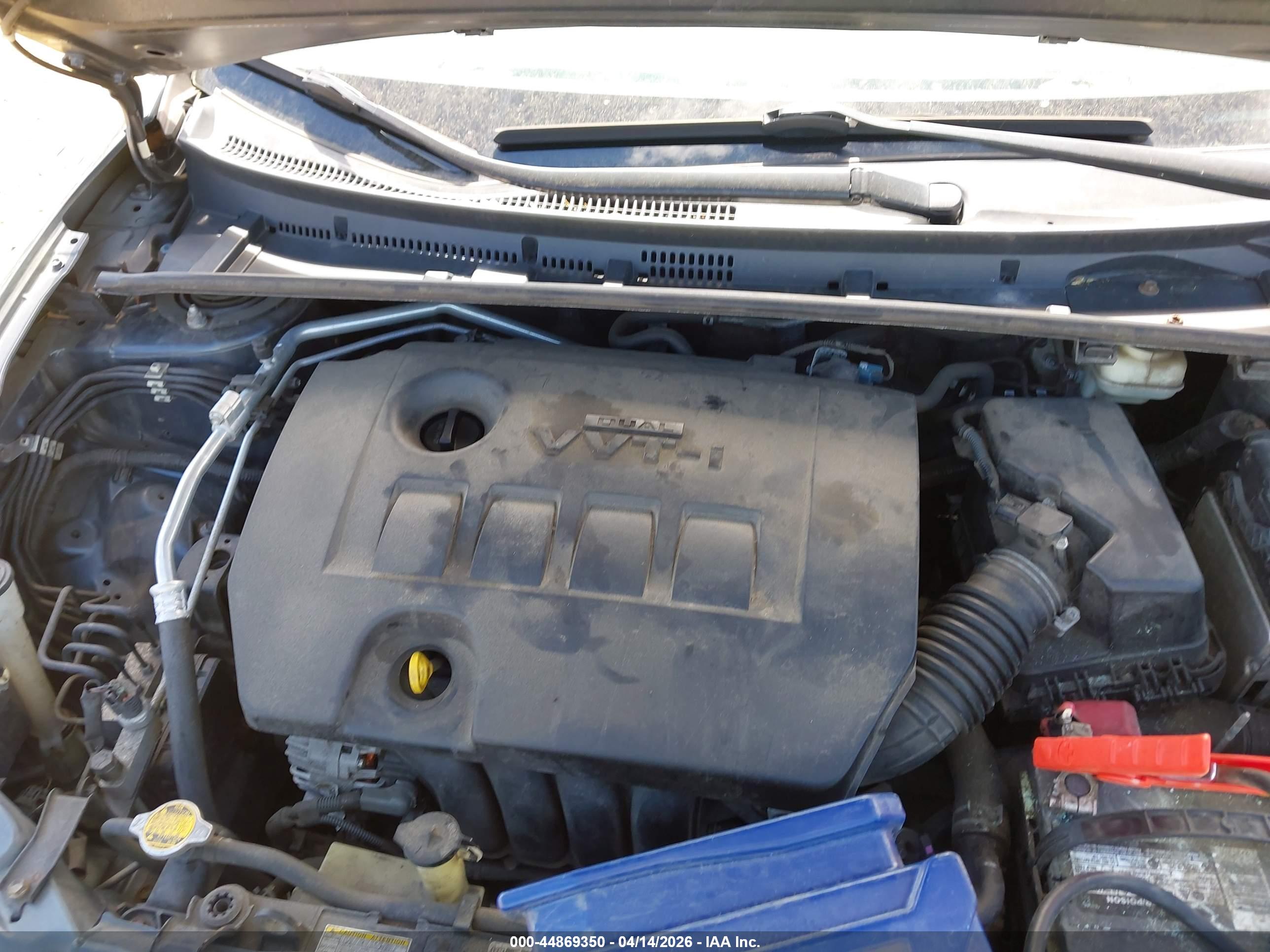 TOYOTA COROLLA image 10