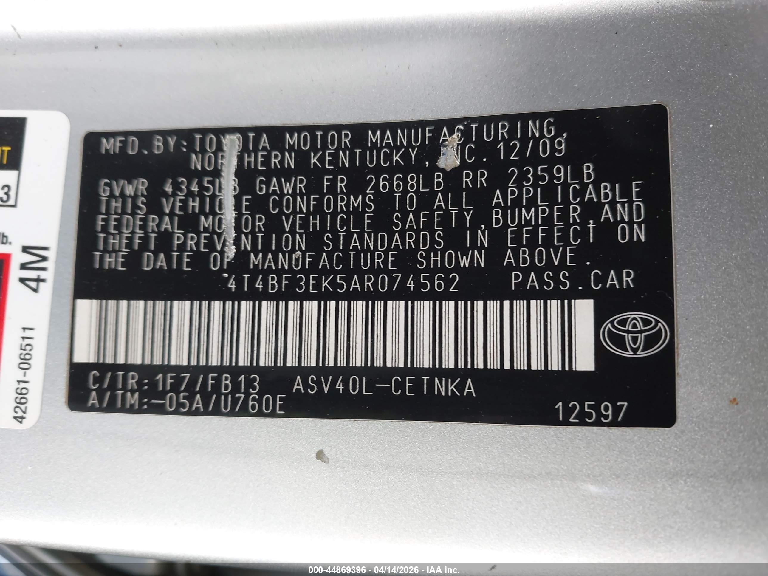 TOYOTA CAMRY image 9
