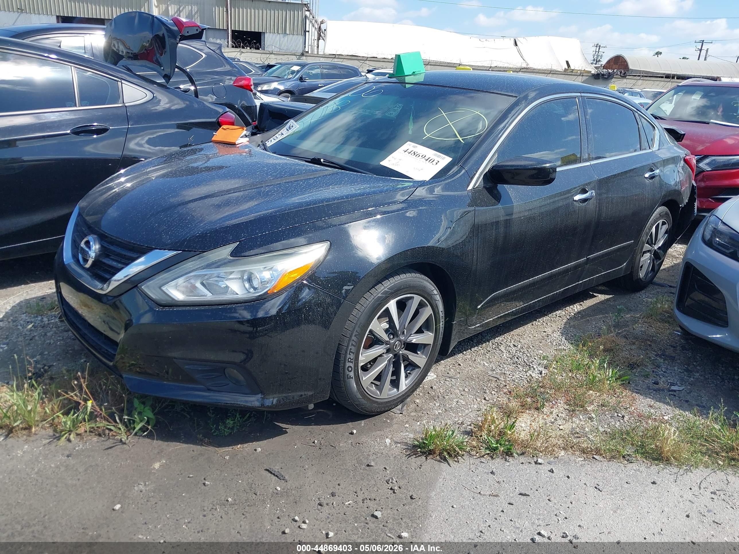 NISSAN ALTIMA image 2