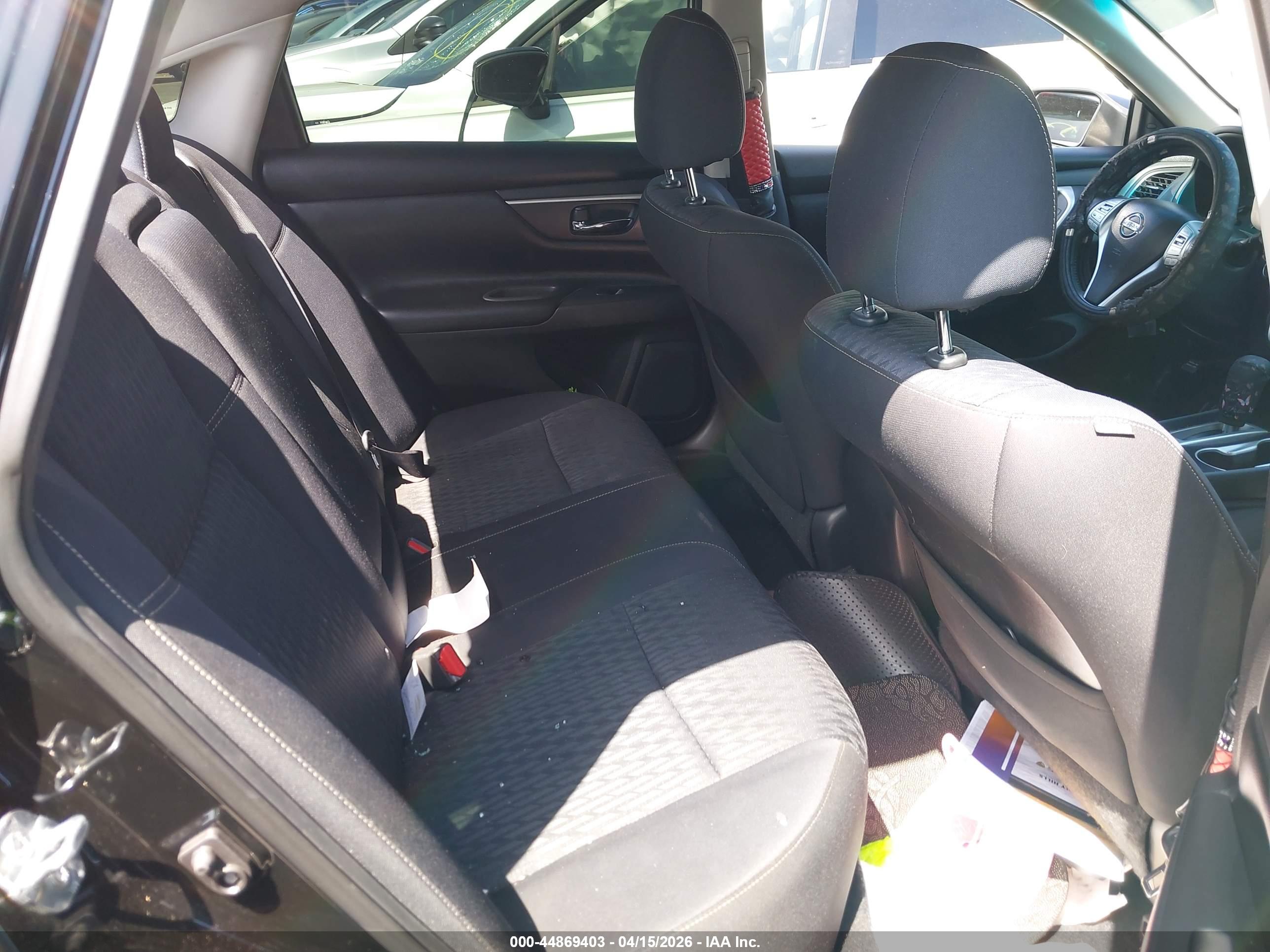 NISSAN ALTIMA image 8