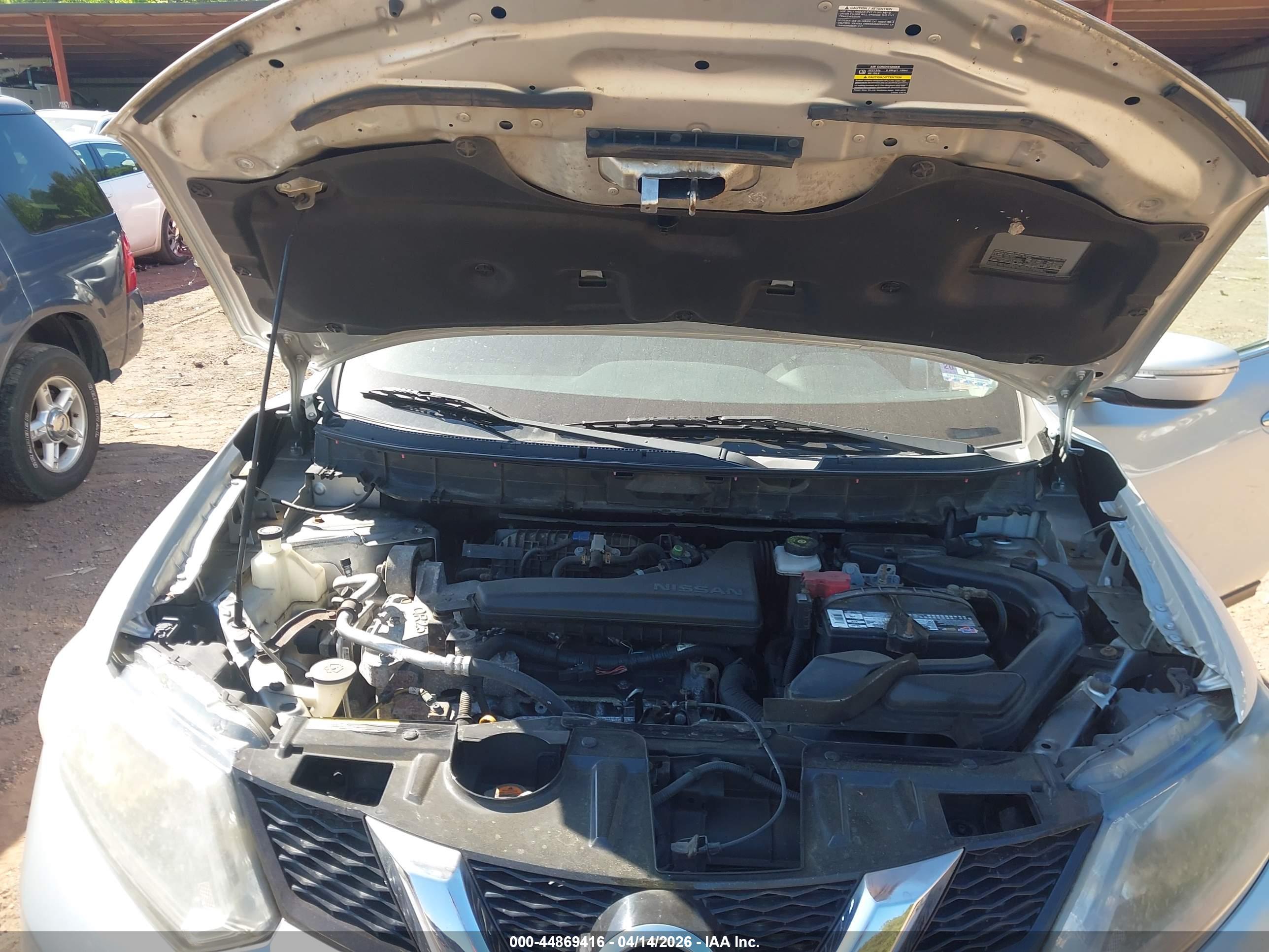 NISSAN ROGUE image 10