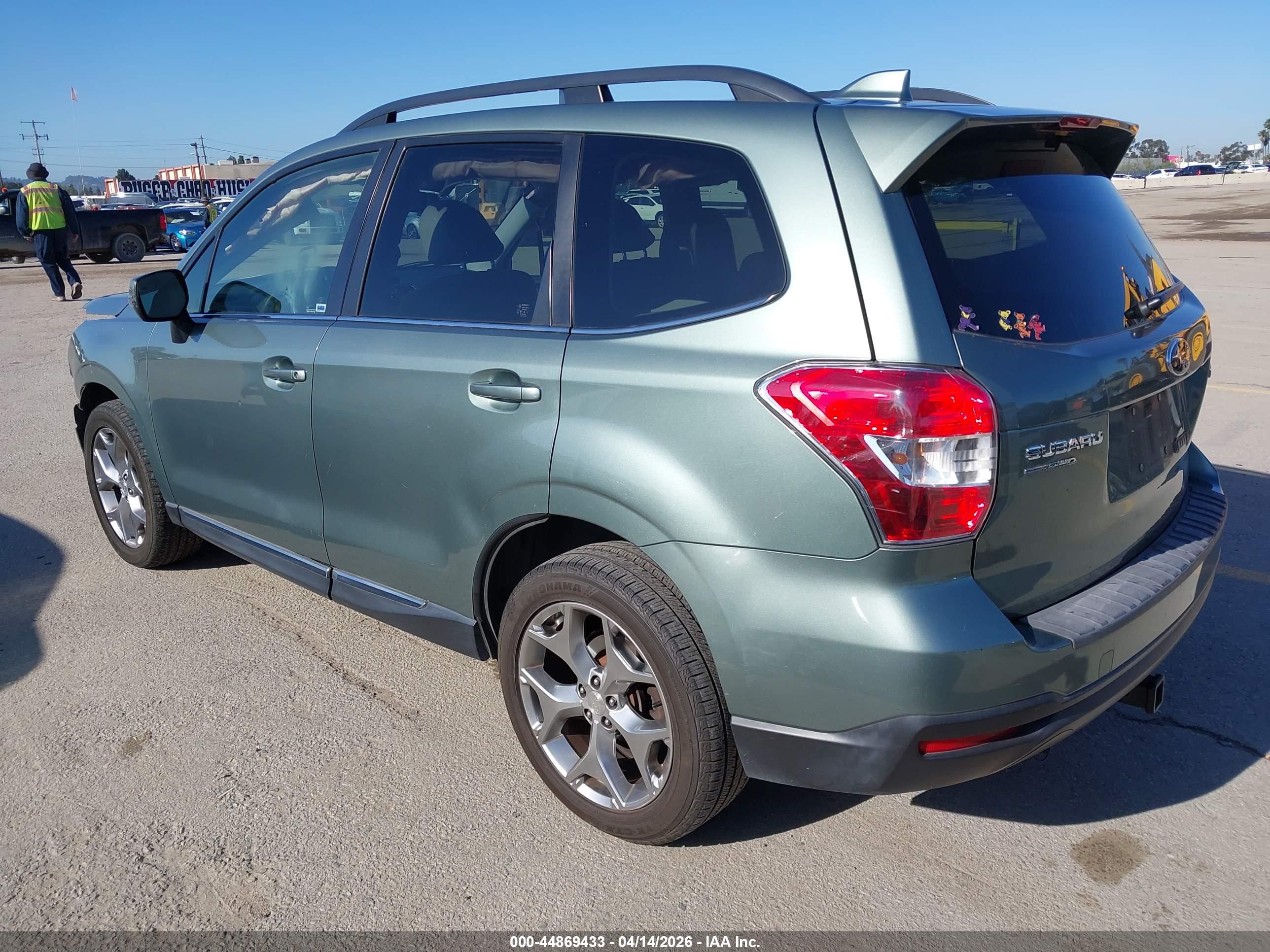 SUBARU FORESTER image 3