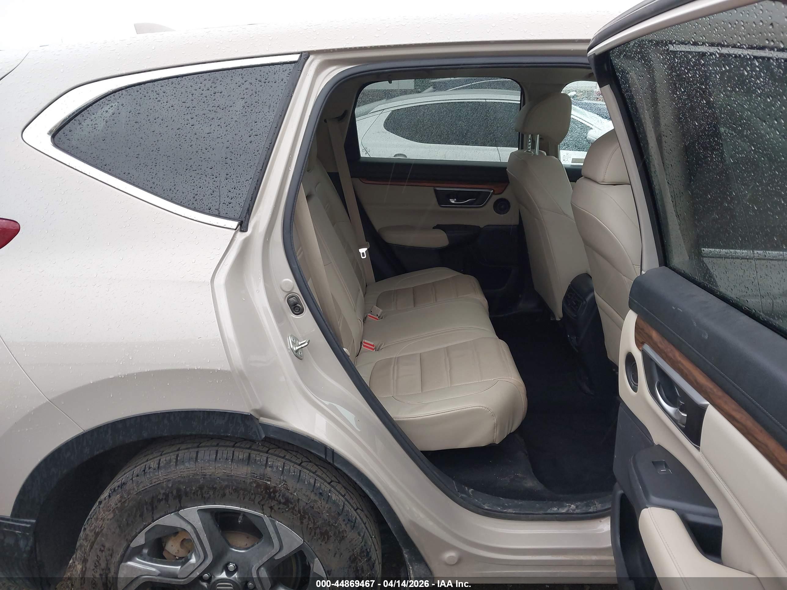 HONDA CR-V image 8