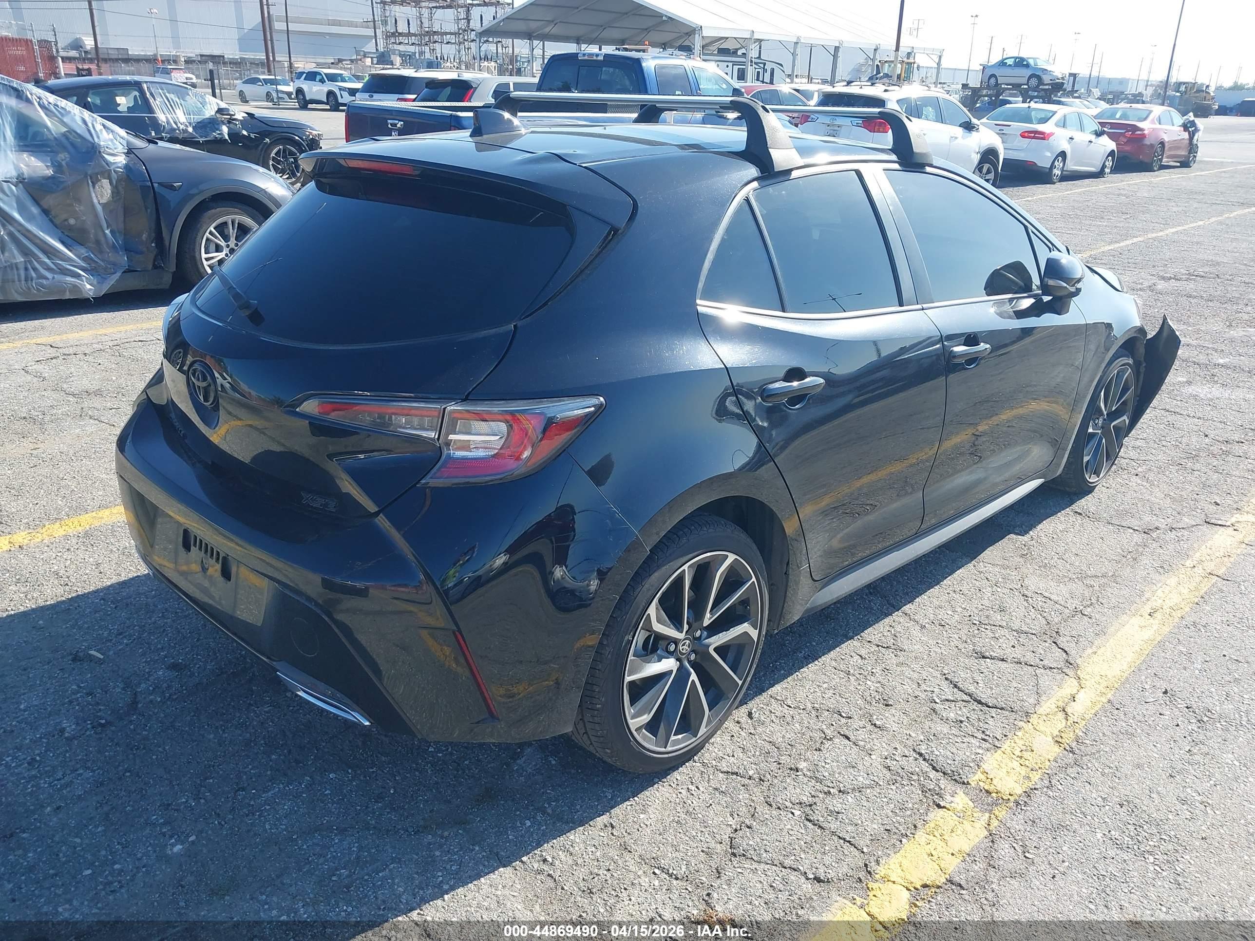 TOYOTA COROLLA image 4