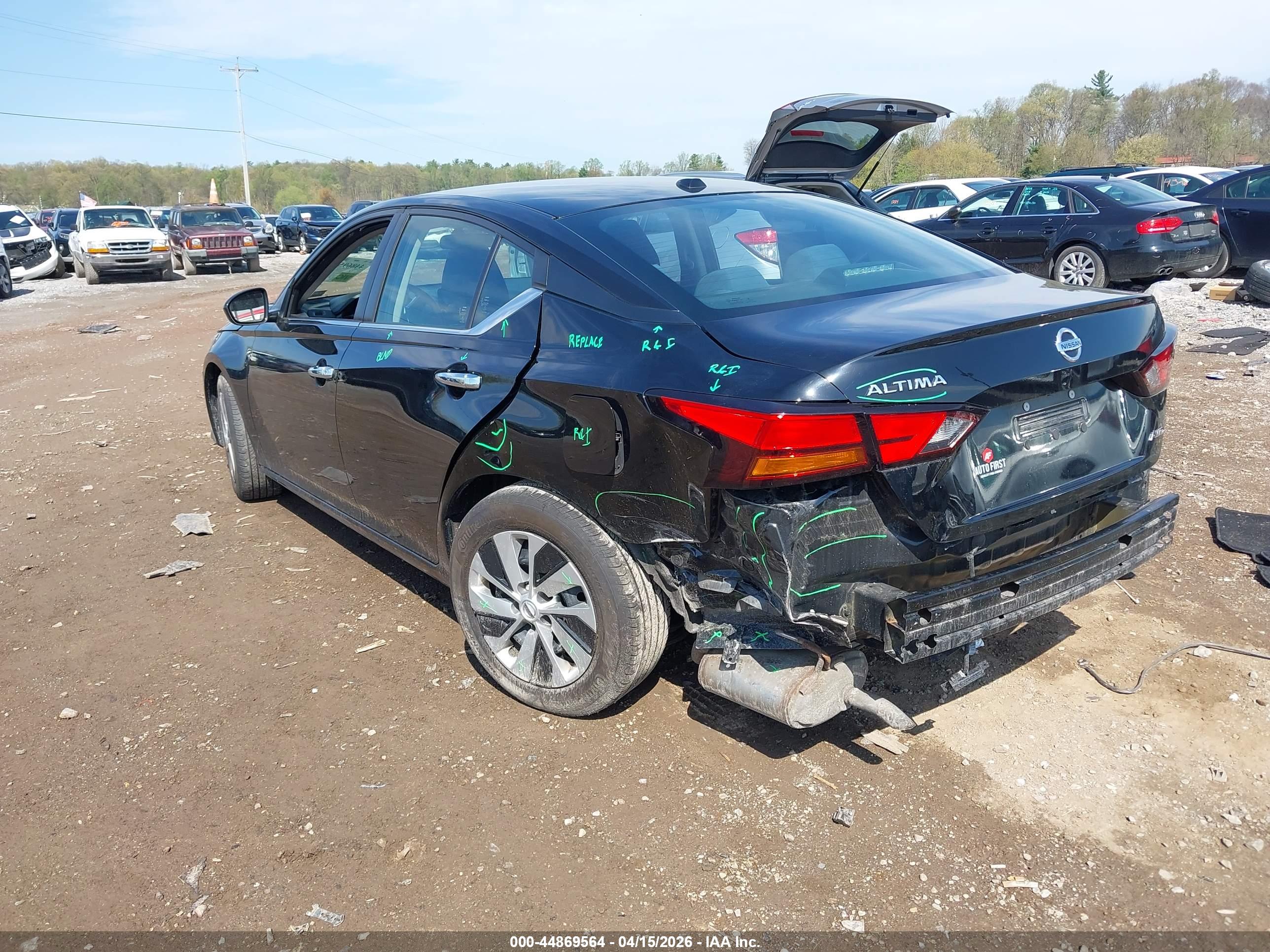 NISSAN ALTIMA image 3