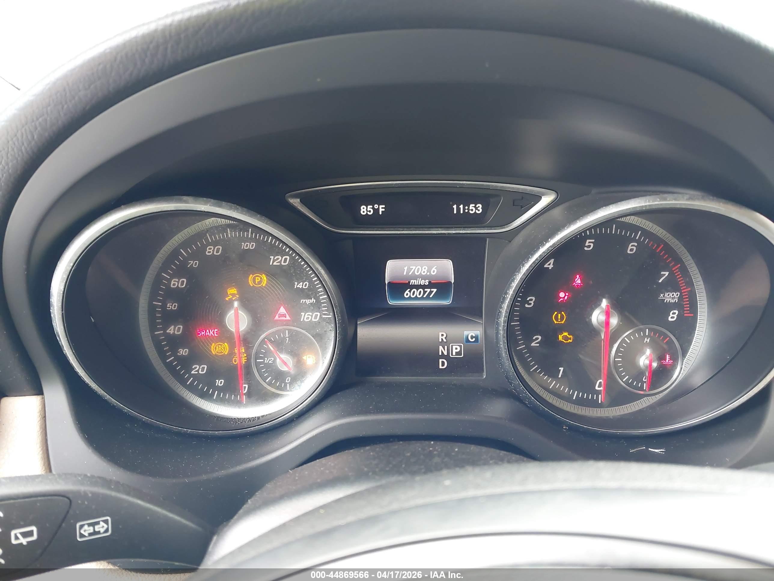 MERCEDES-BENZ GLA image 7