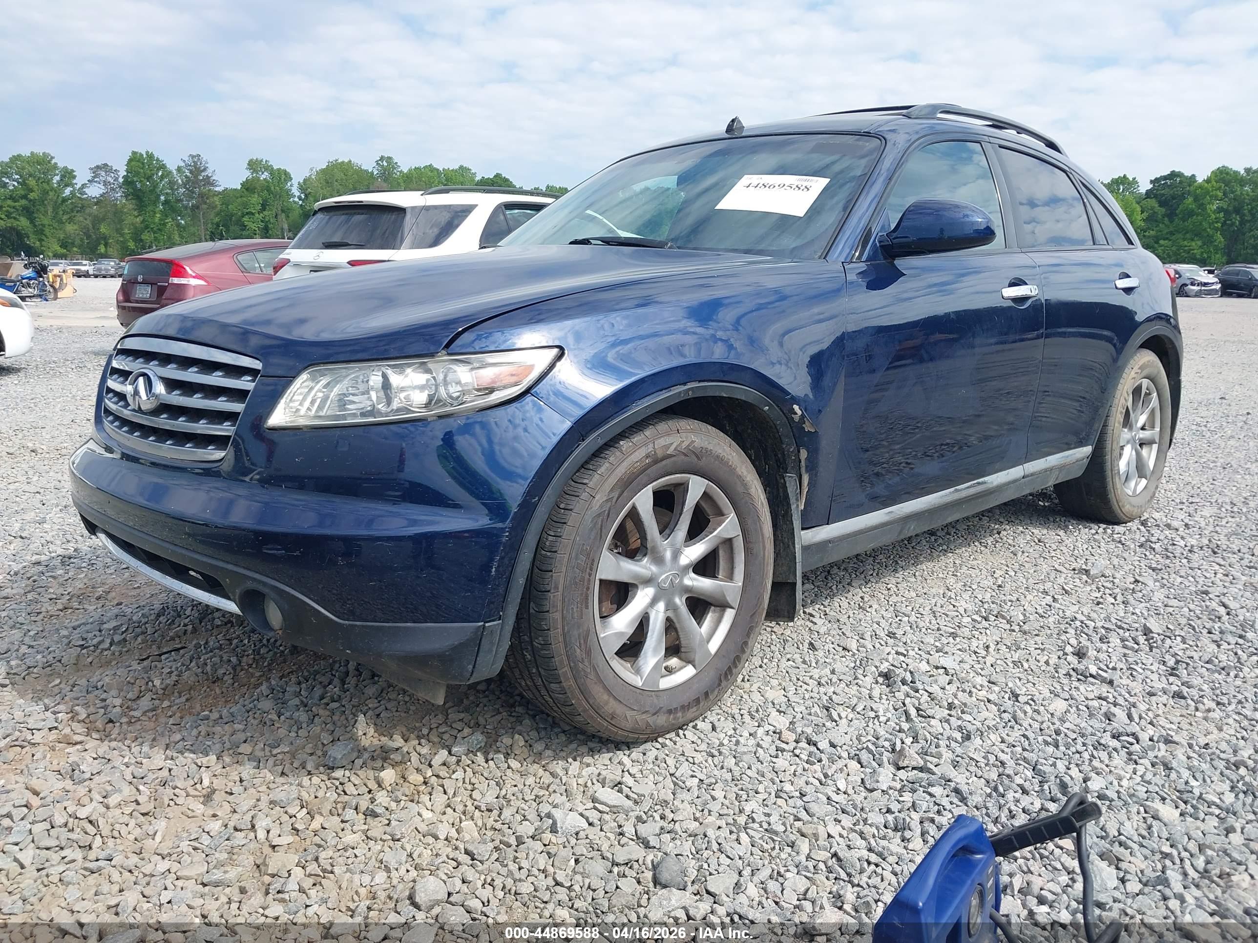 INFINITI FX35 image 2