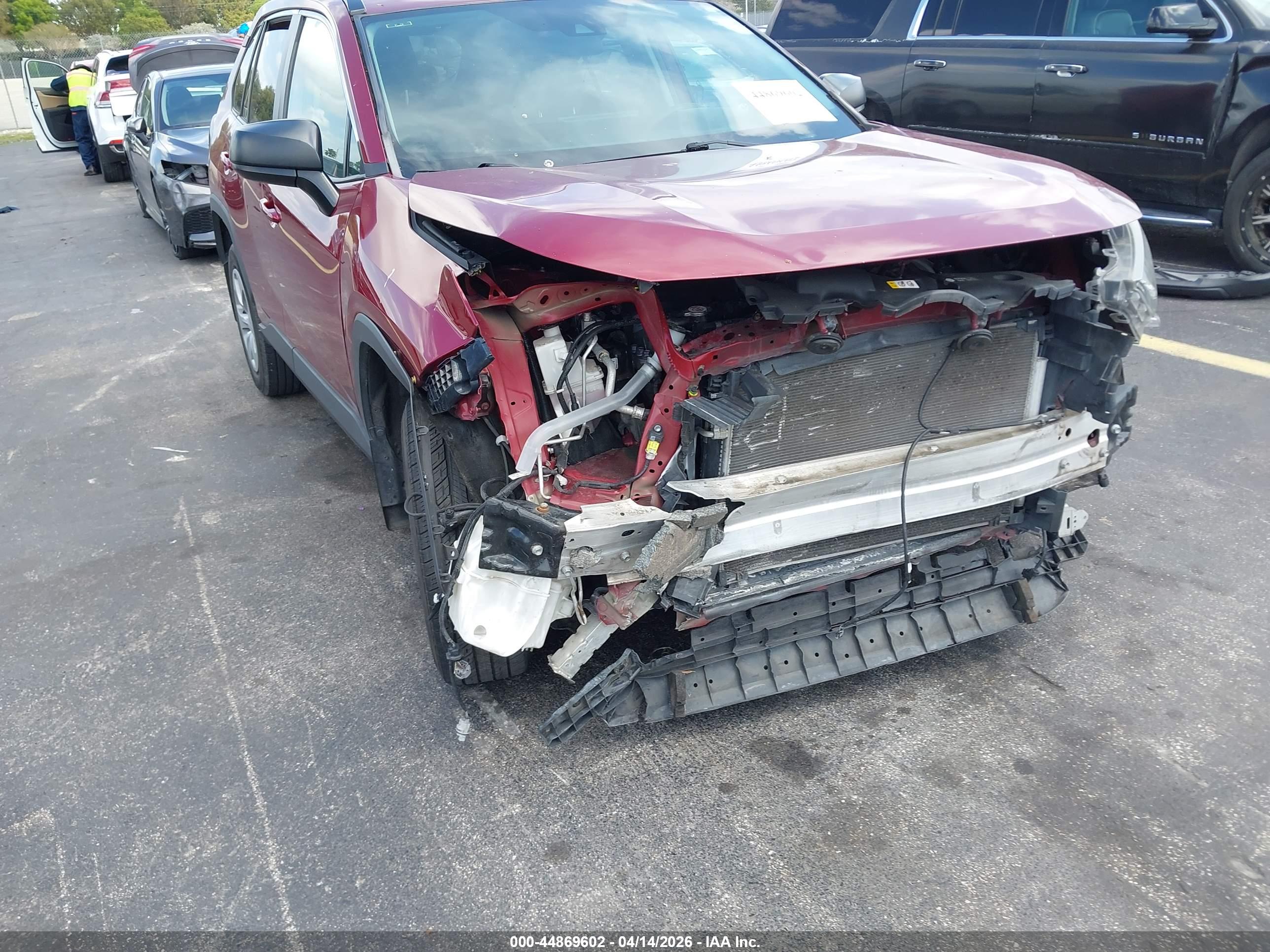 TOYOTA RAV4 image 6