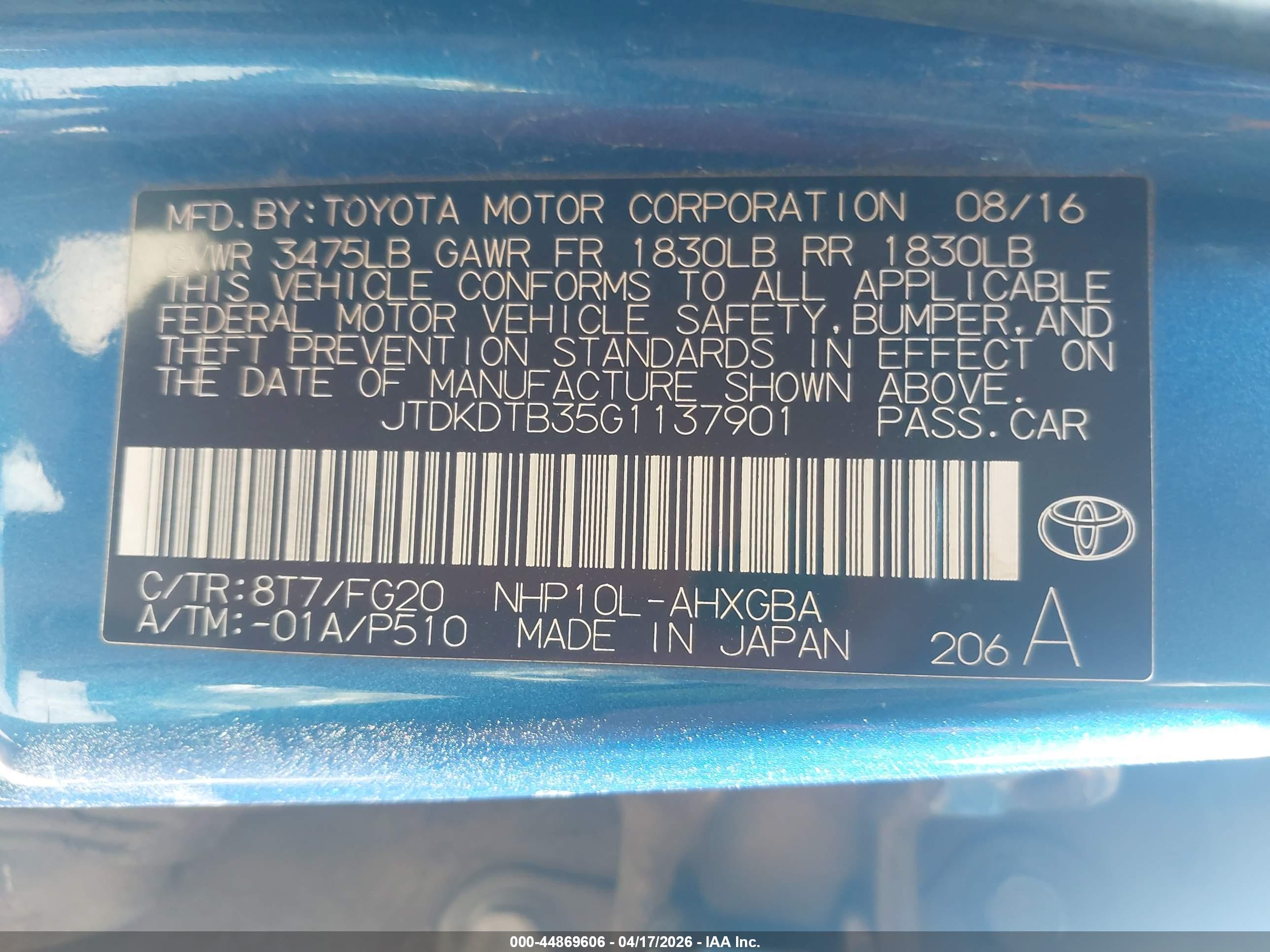 TOYOTA PRIUS image 9