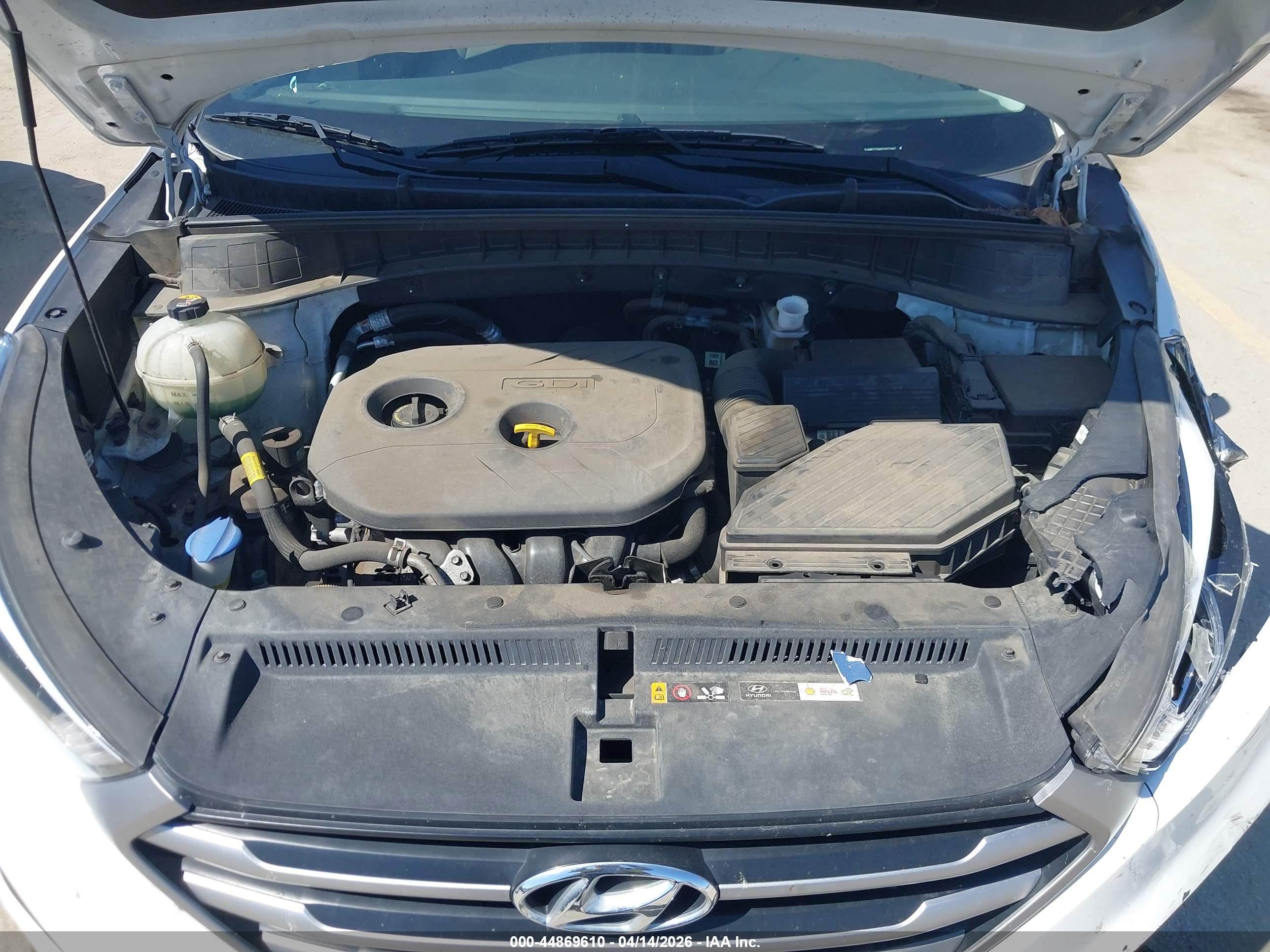 HYUNDAI TUCSON image 10