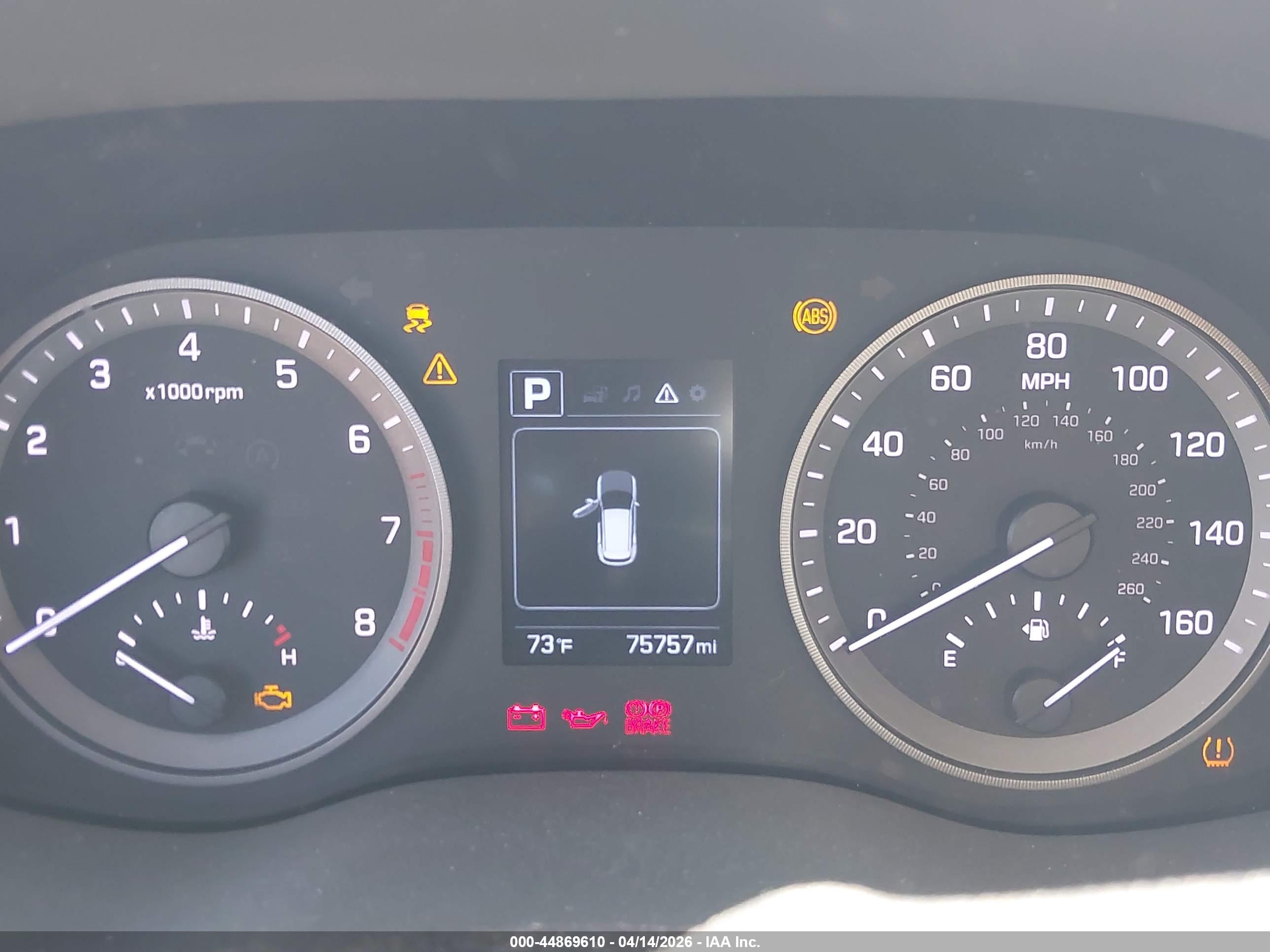HYUNDAI TUCSON image 7