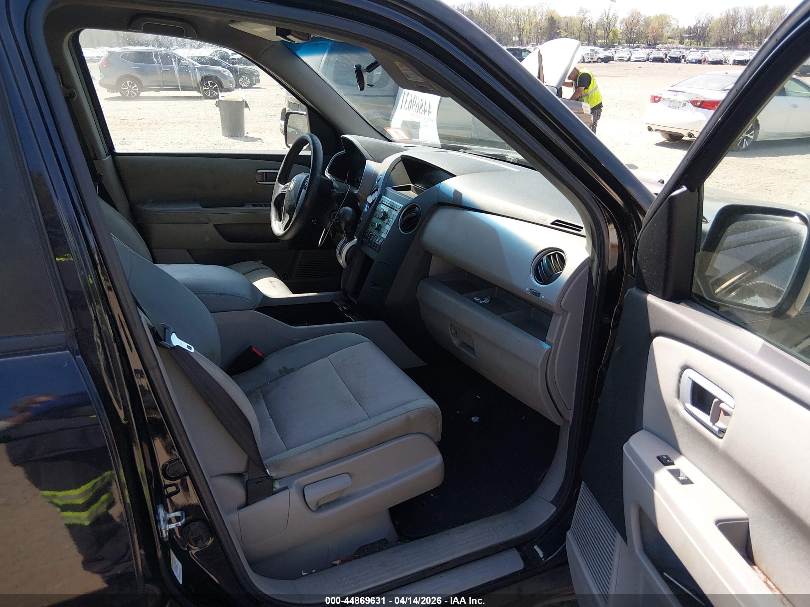 HONDA PILOT image 5