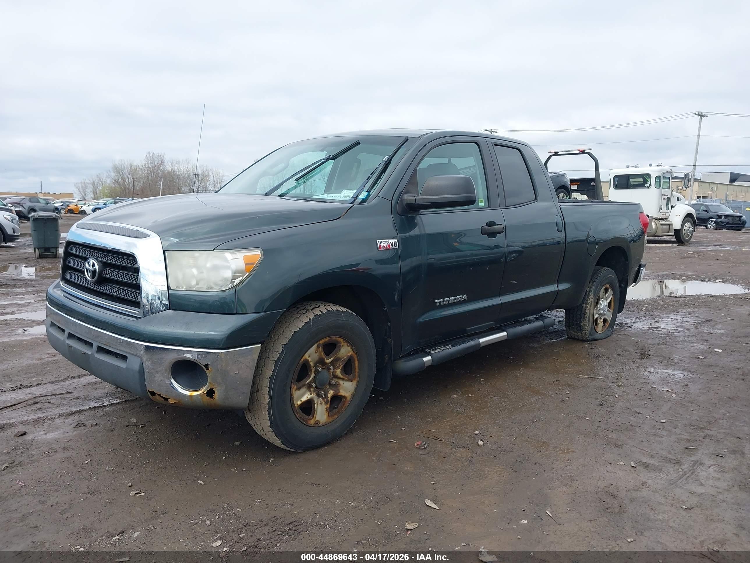 TOYOTA TUNDRA image 2