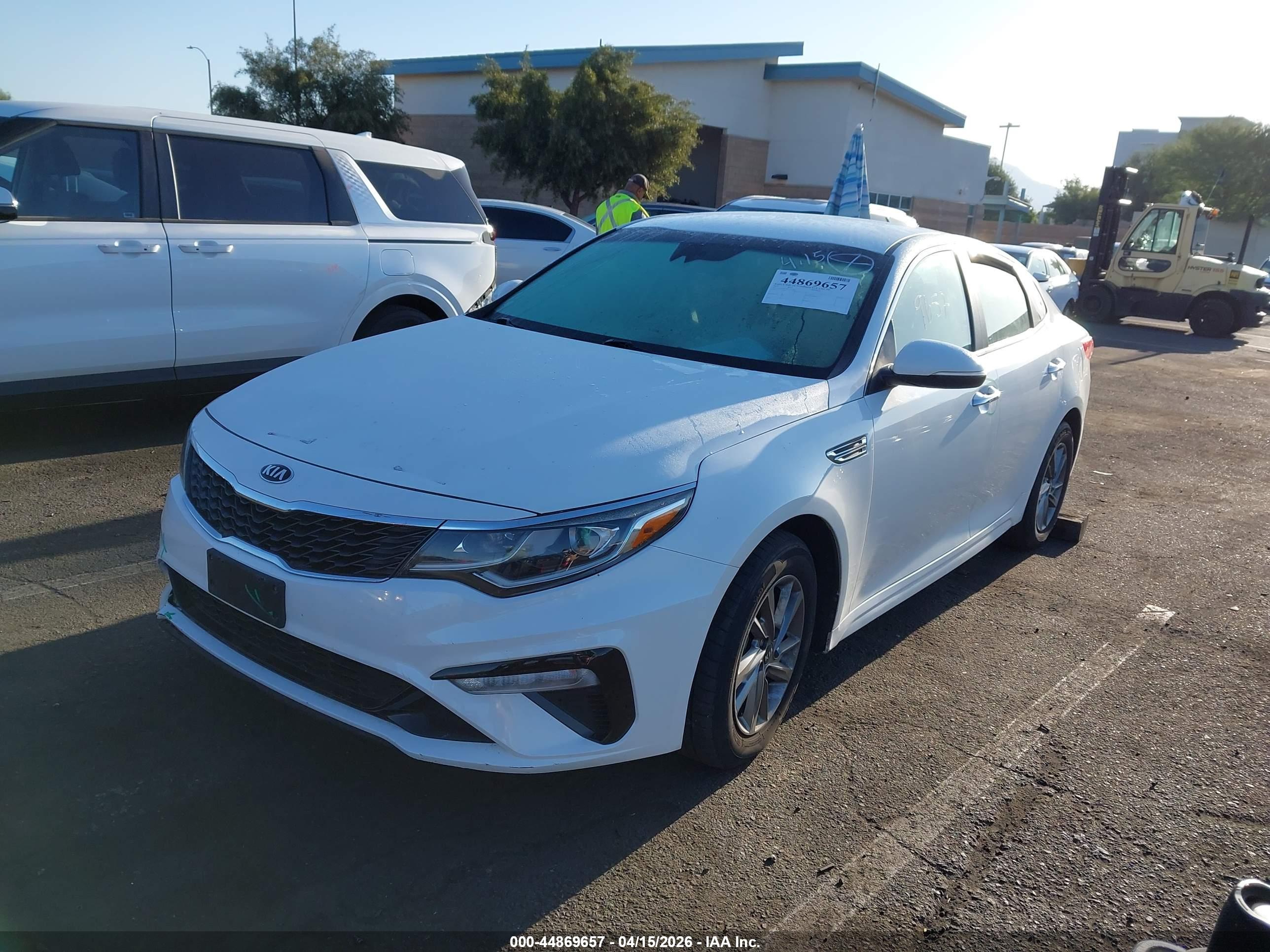 KIA OPTIMA image 2
