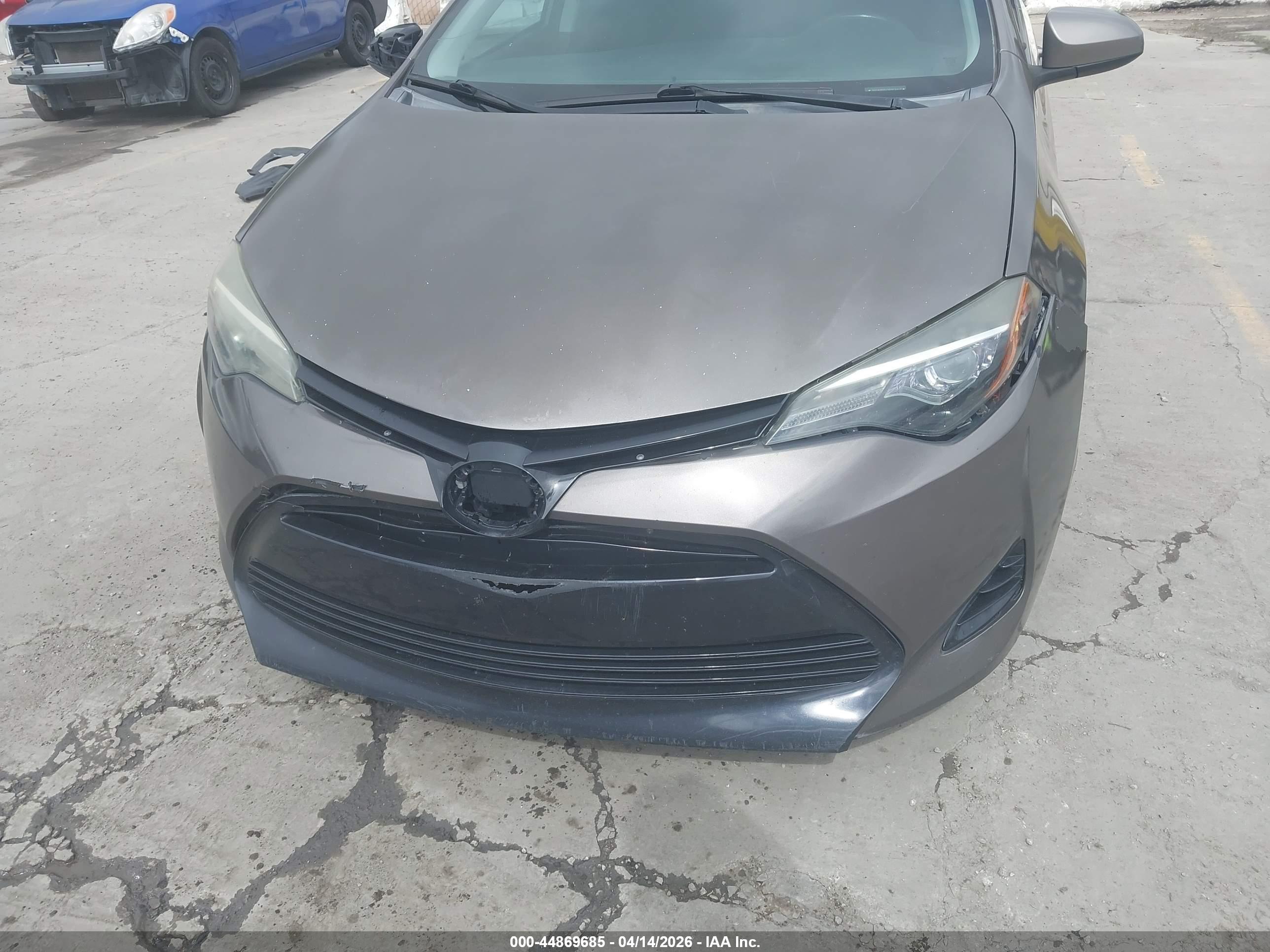 TOYOTA COROLLA image 6