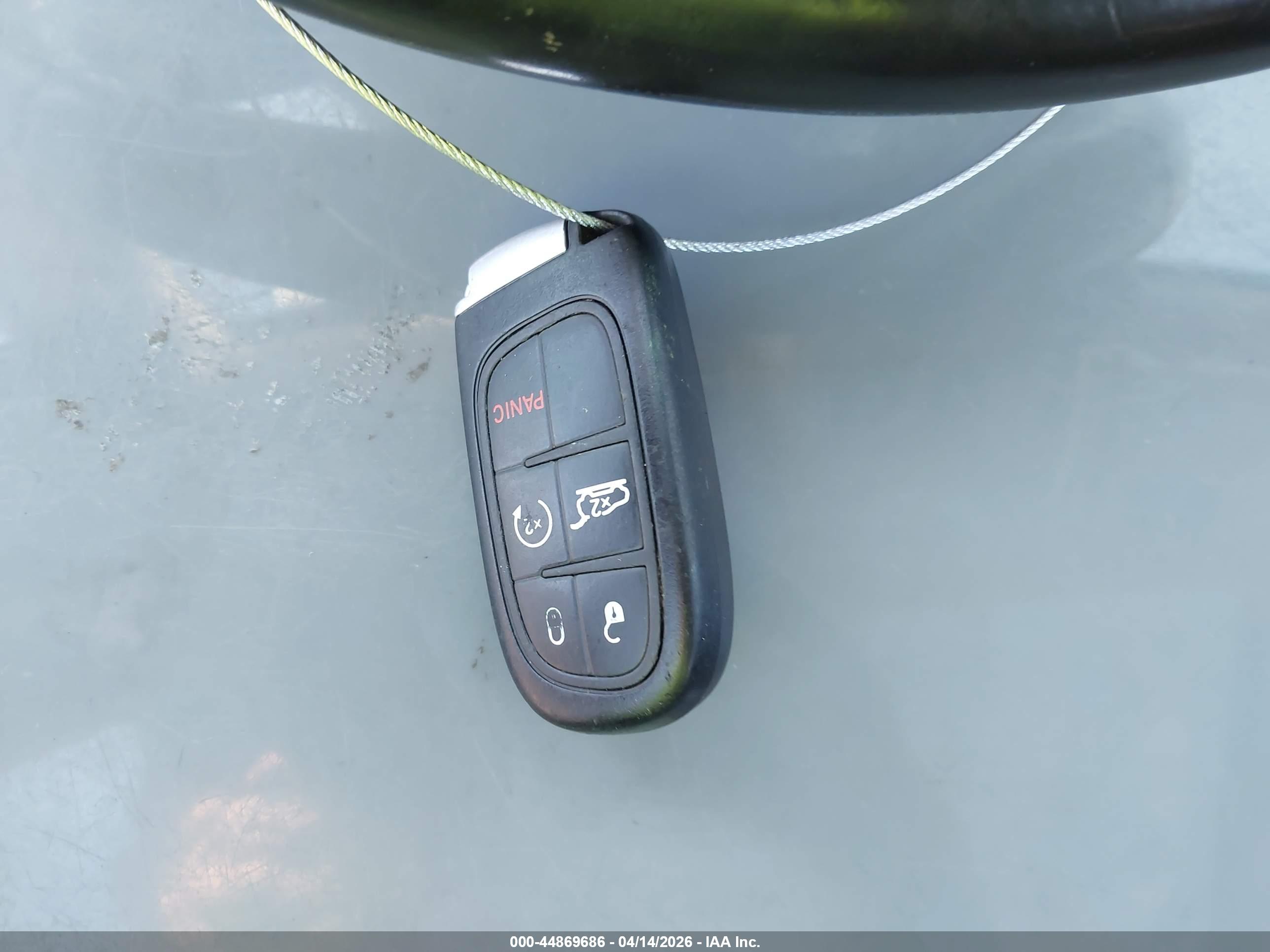 JEEP CHEROKEE image 11