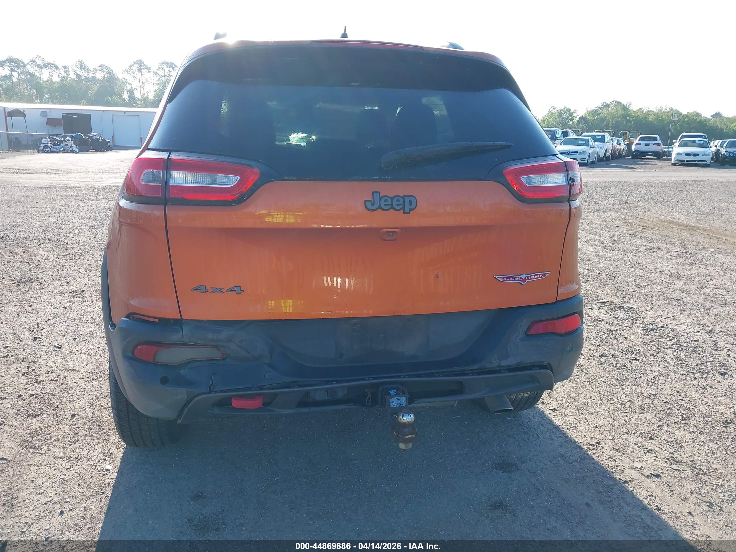 JEEP CHEROKEE image 6
