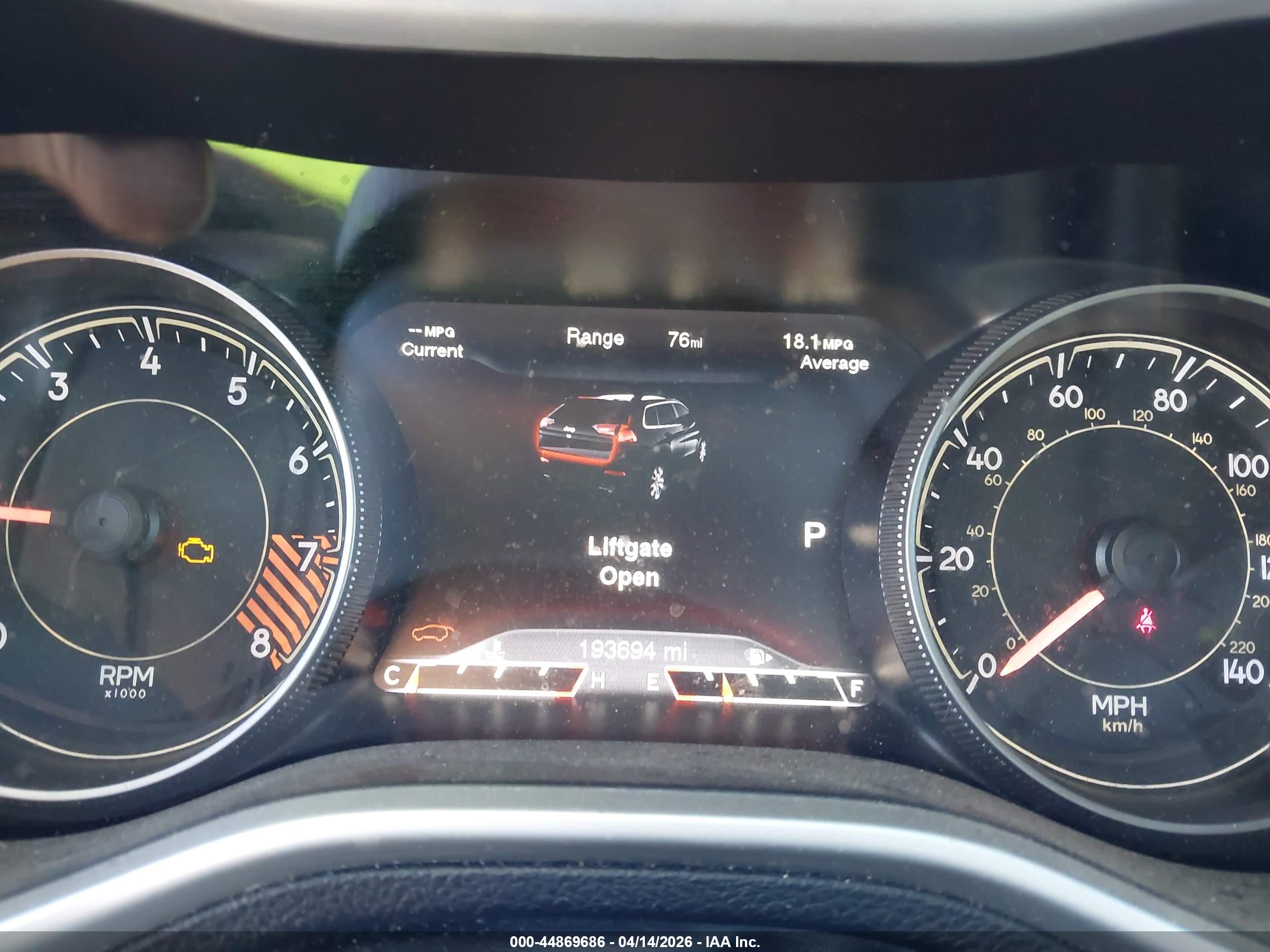 JEEP CHEROKEE image 7