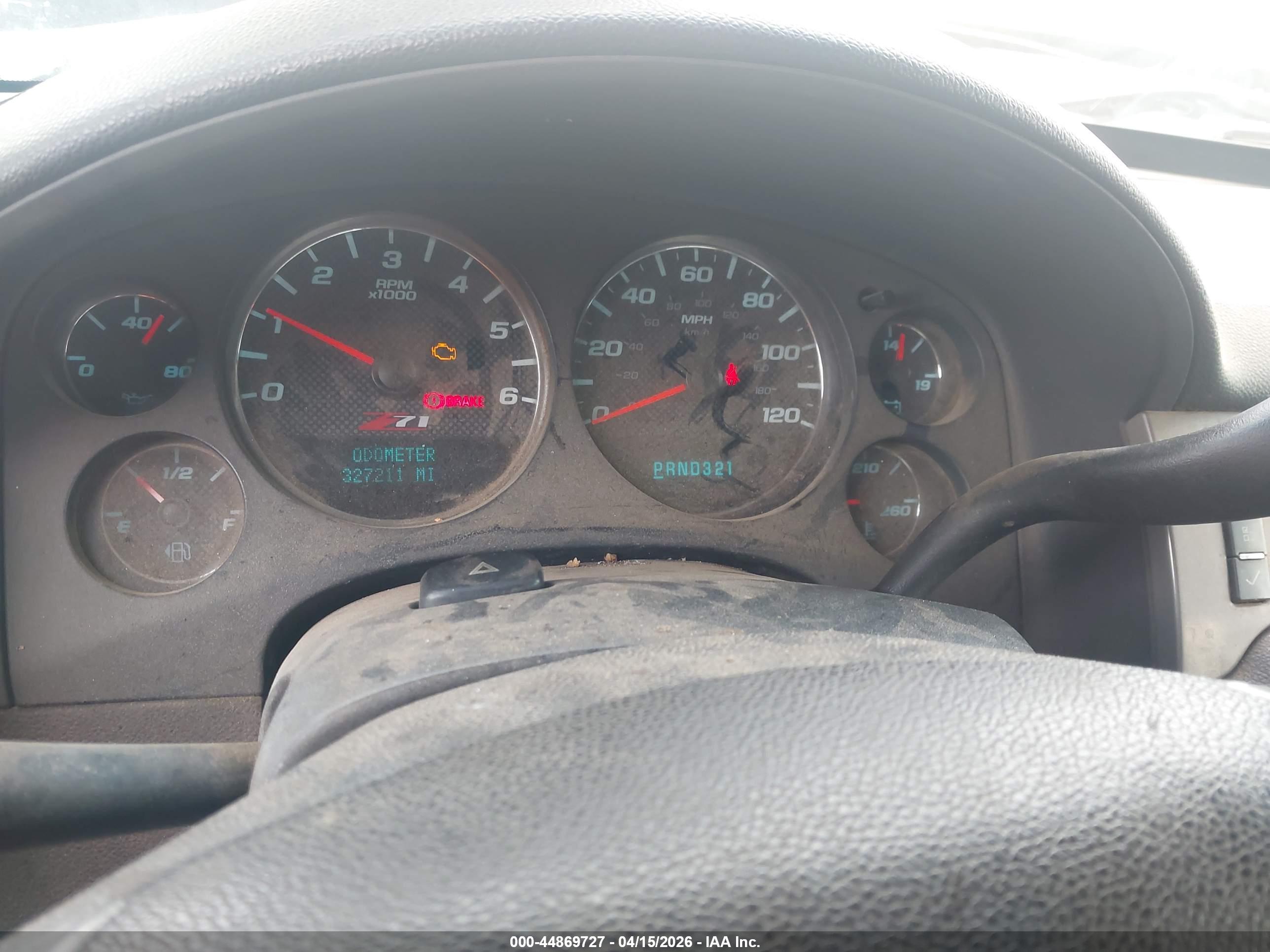 GMC SIERRA image 7