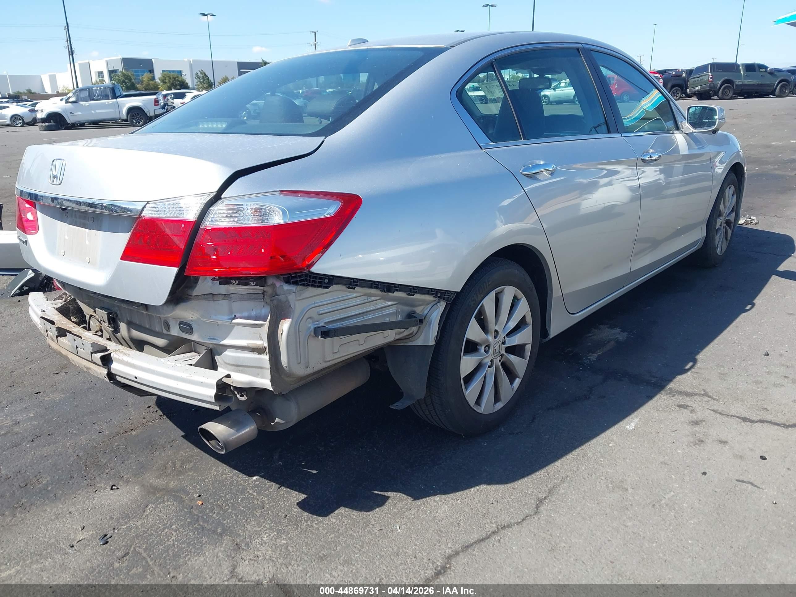 HONDA ACCORD image 4
