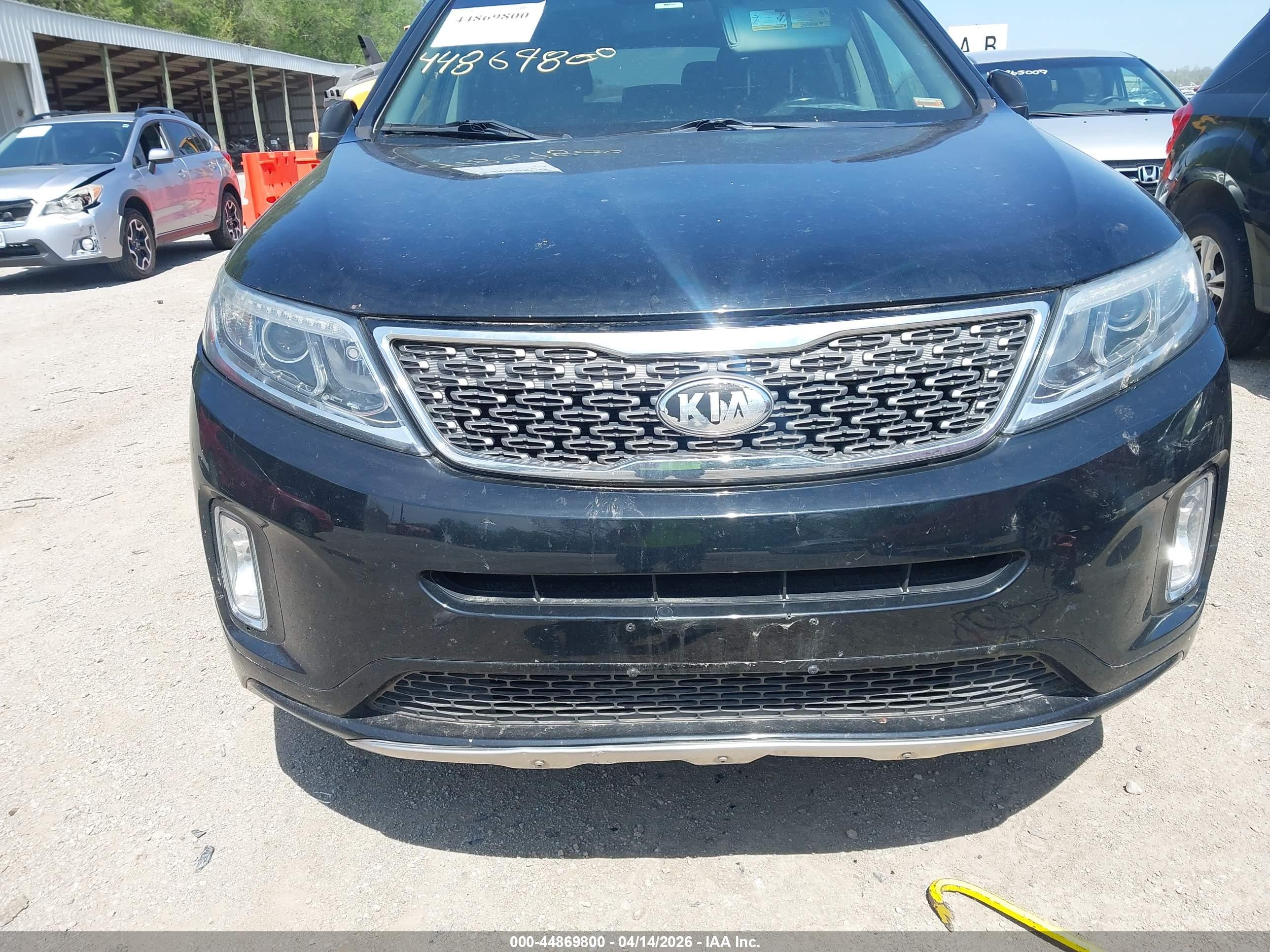 KIA SORENTO image 6