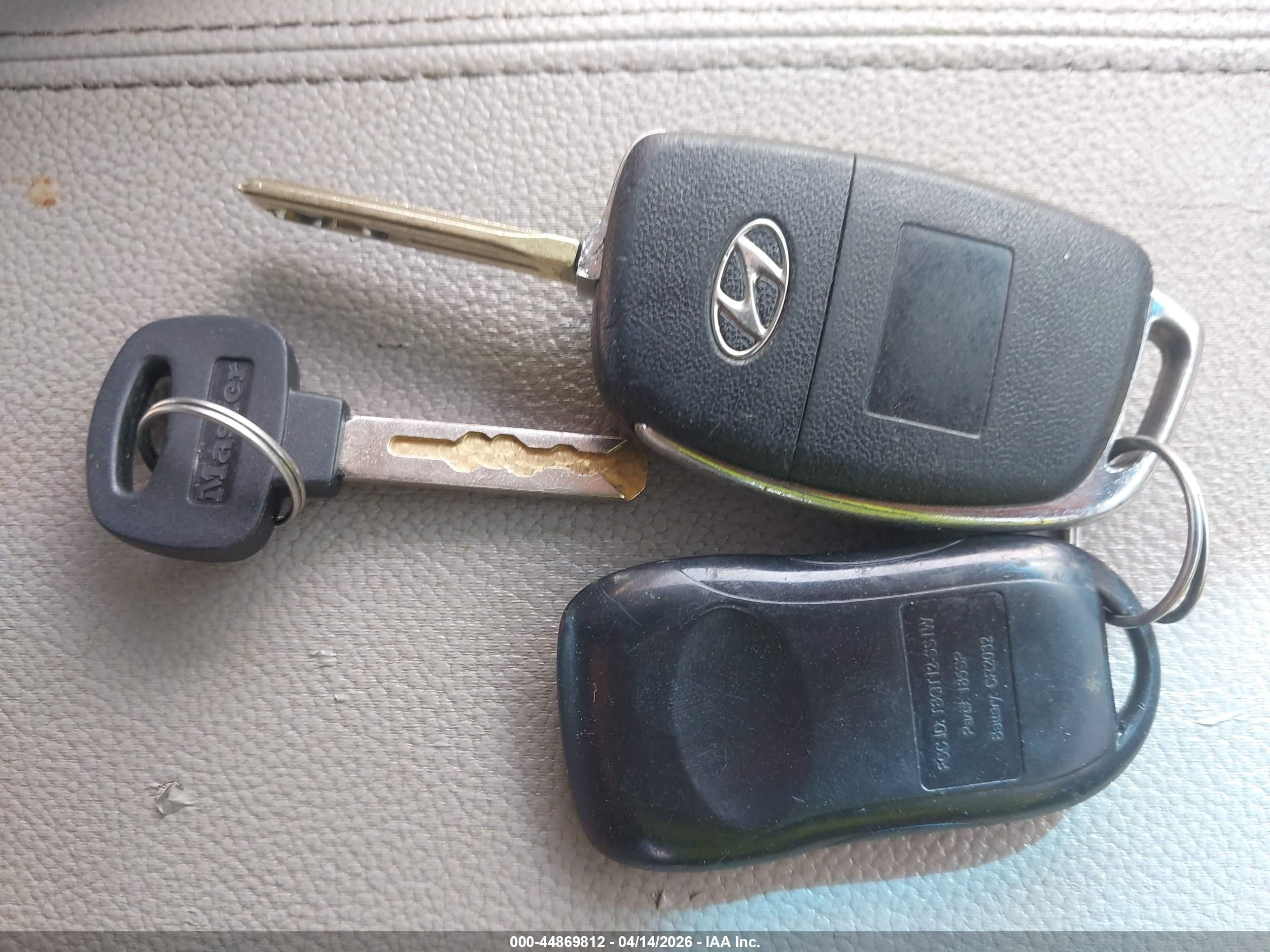 HYUNDAI SONATA image 11