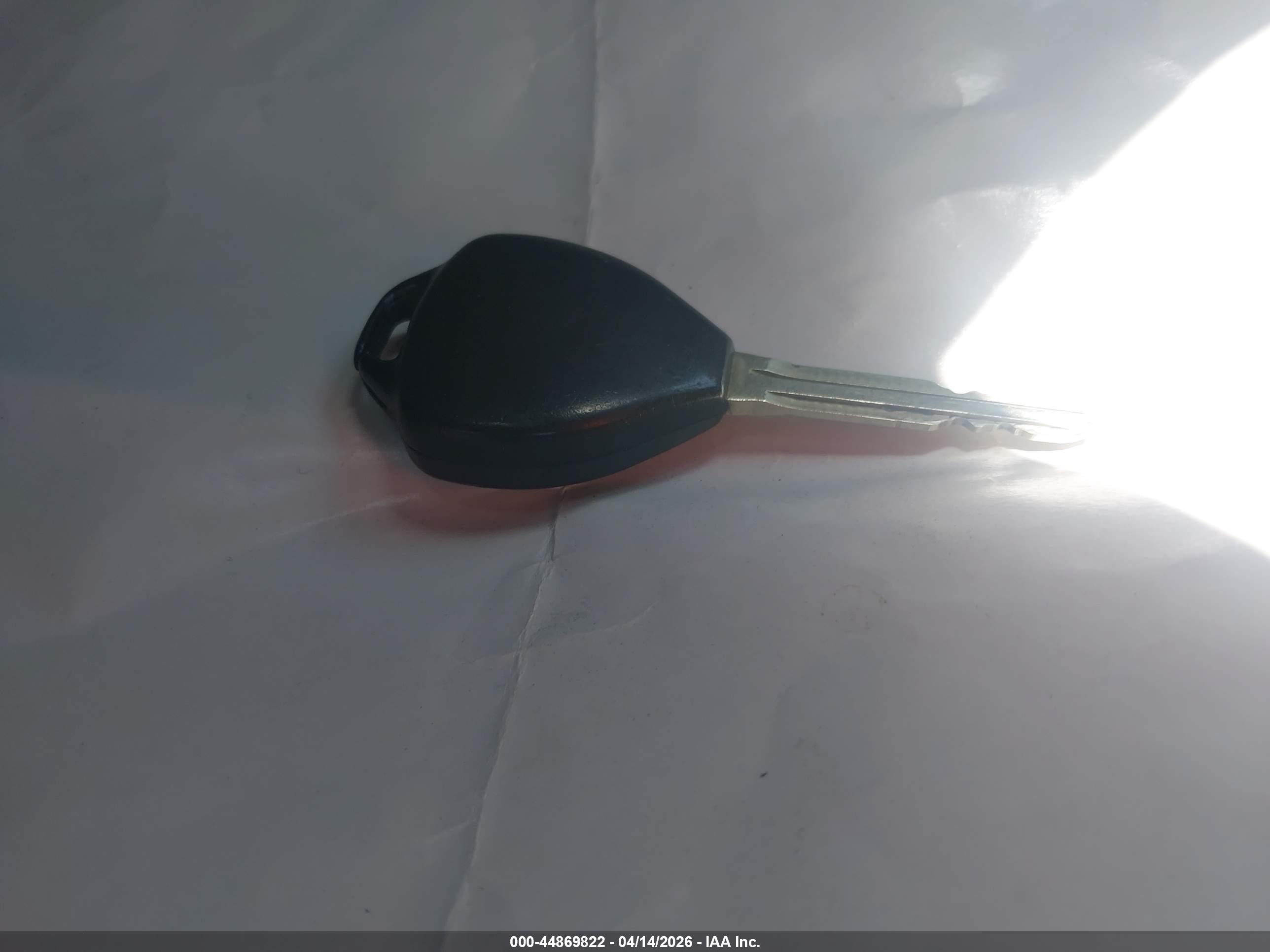 TOYOTA YARIS image 11
