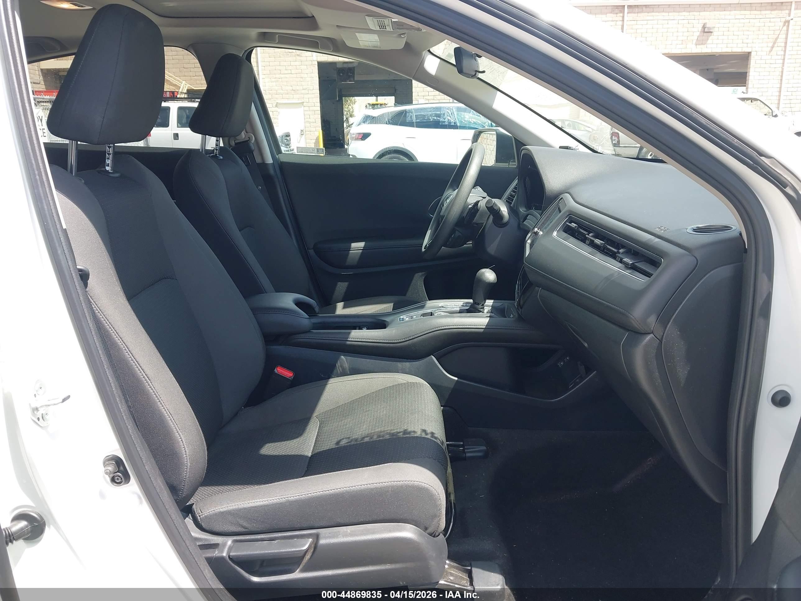 HONDA HR-V image 5