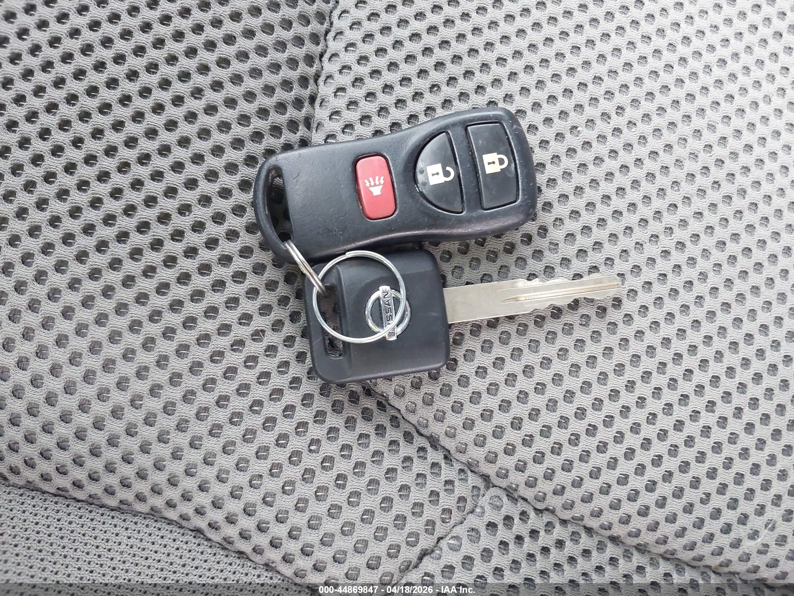 NISSAN FRONTIER image 11