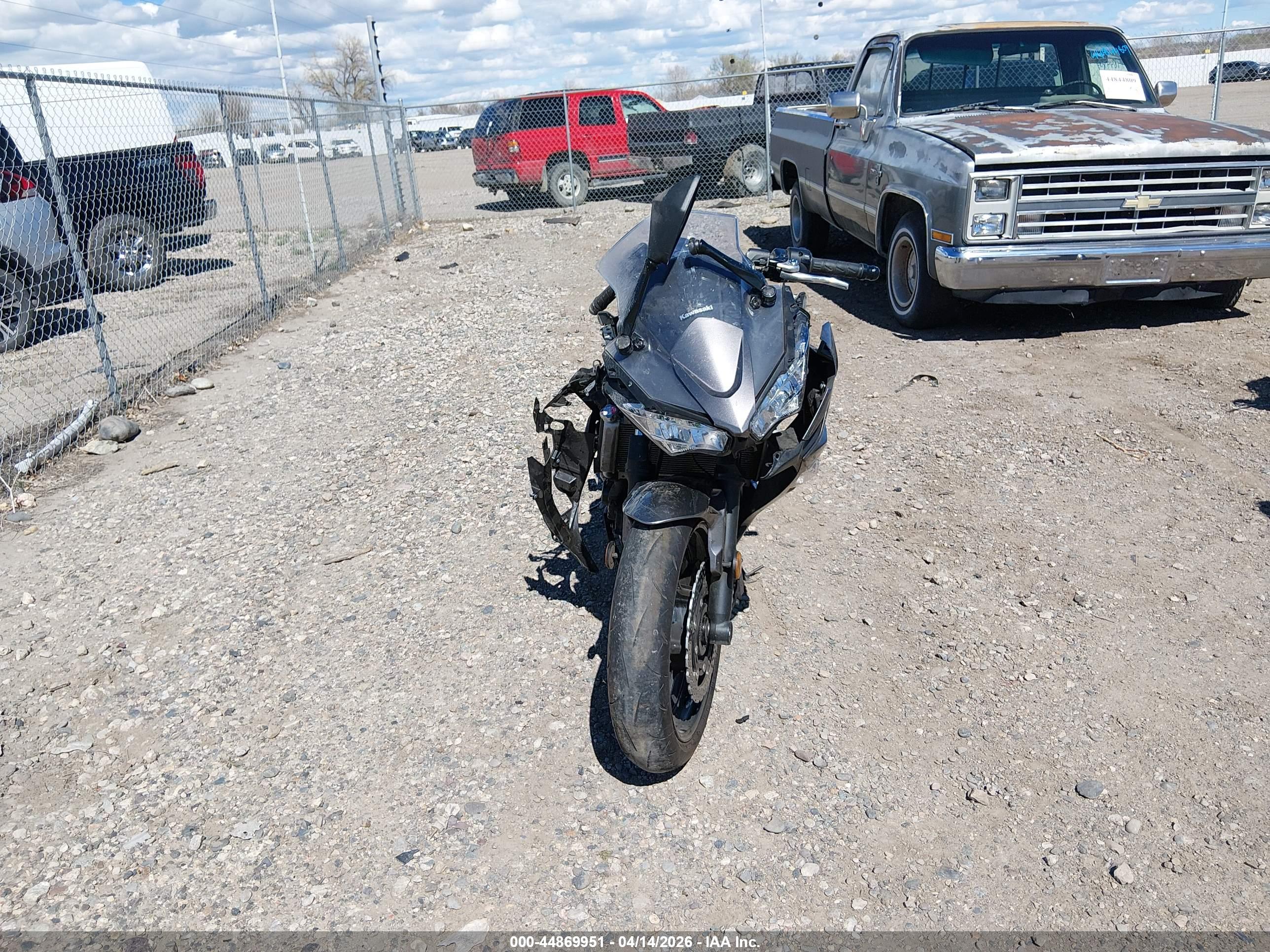 KAWASAKI EX650 image 5