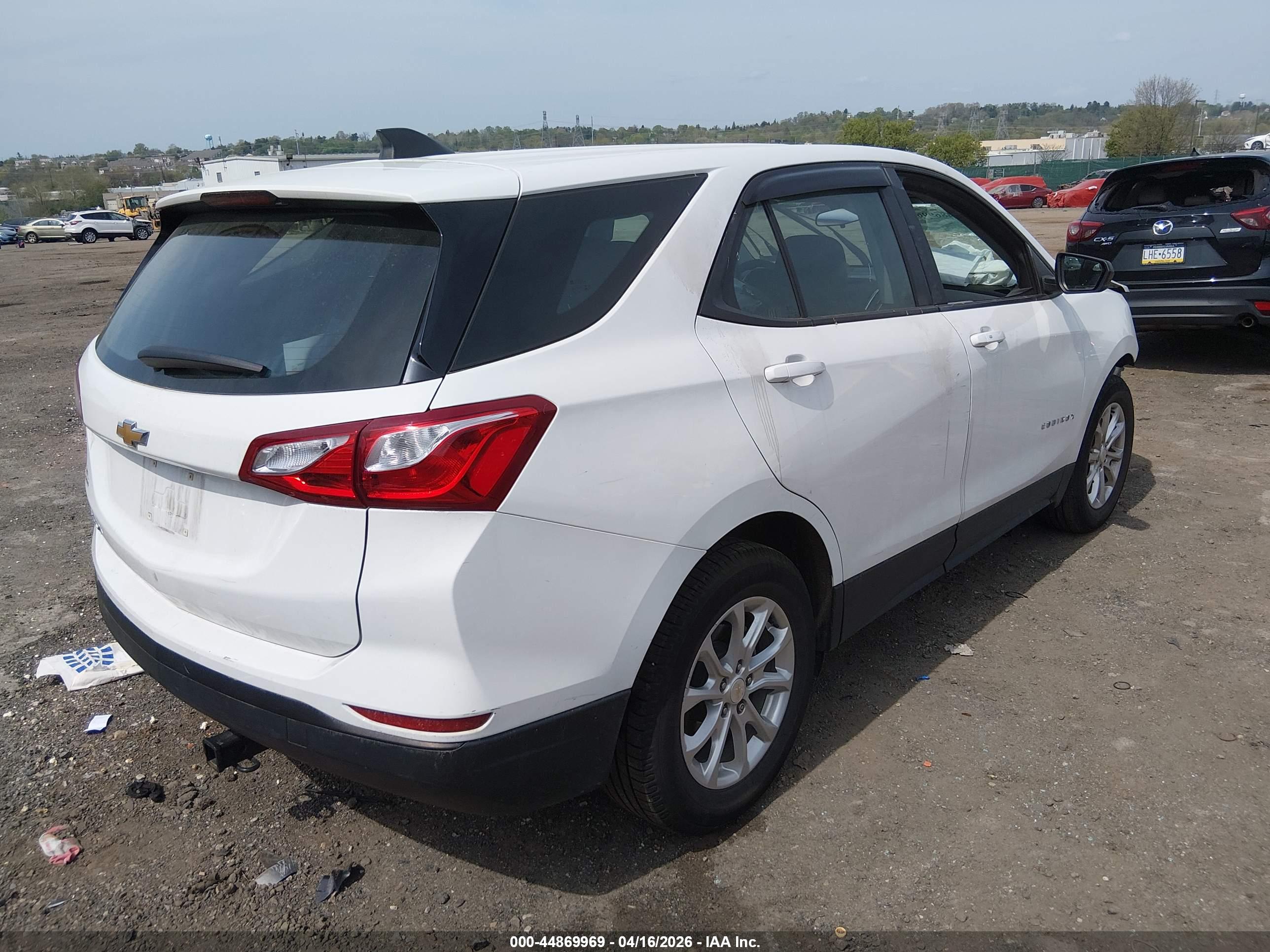 CHEVROLET EQUINOX image 4