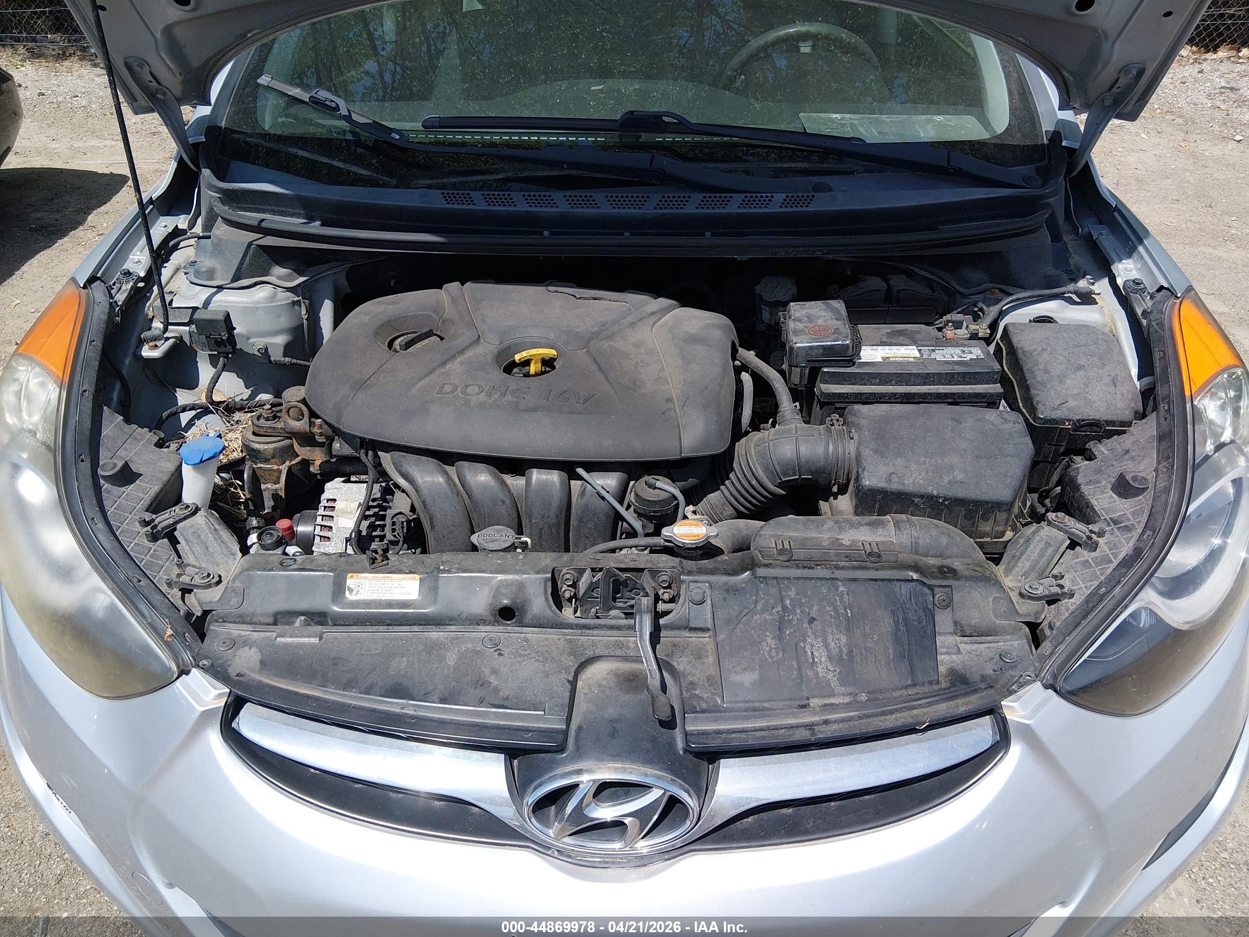 HYUNDAI ELANTRA image 10