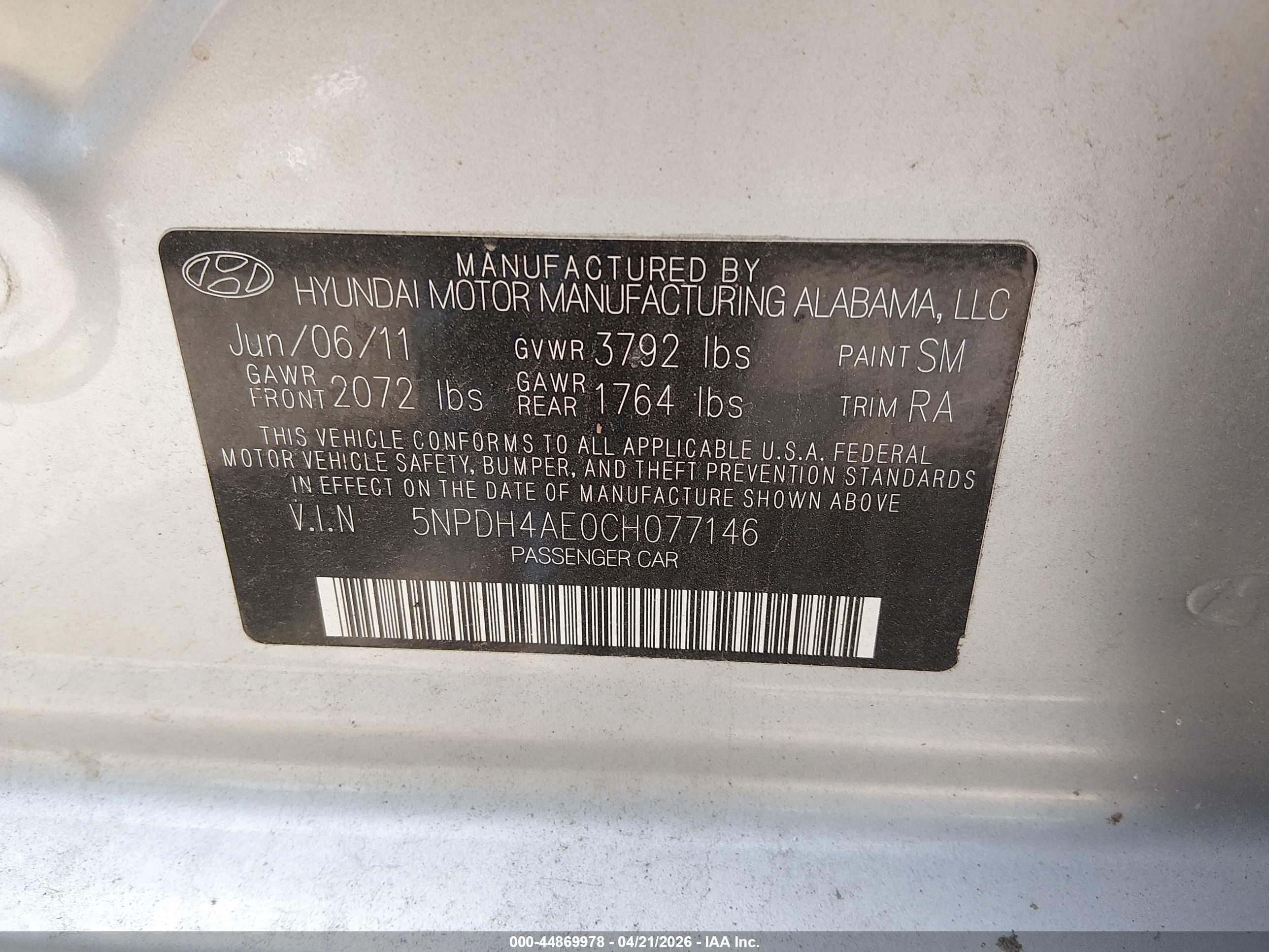 HYUNDAI ELANTRA image 9