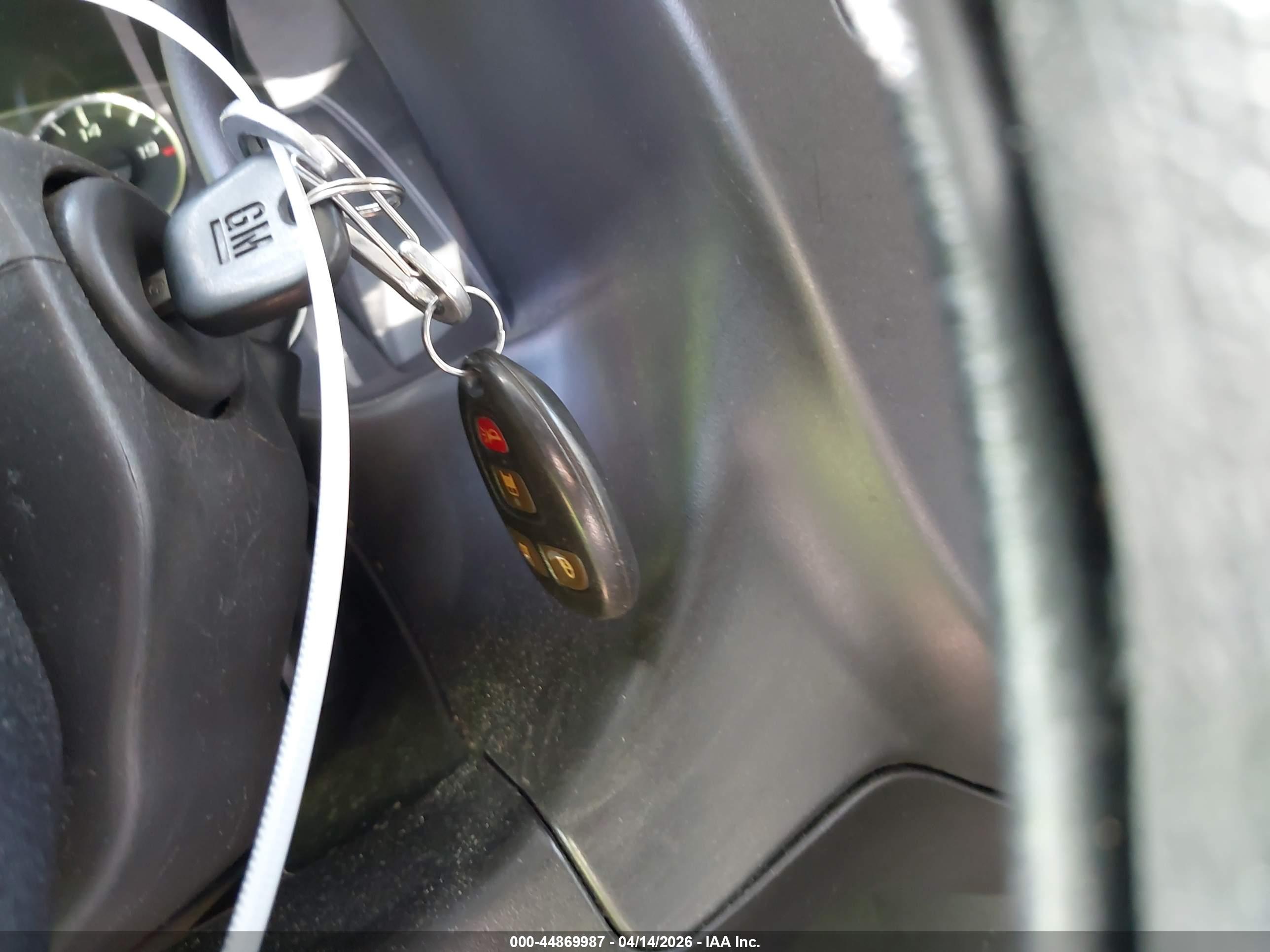 CHEVROLET EXPRESS image 11