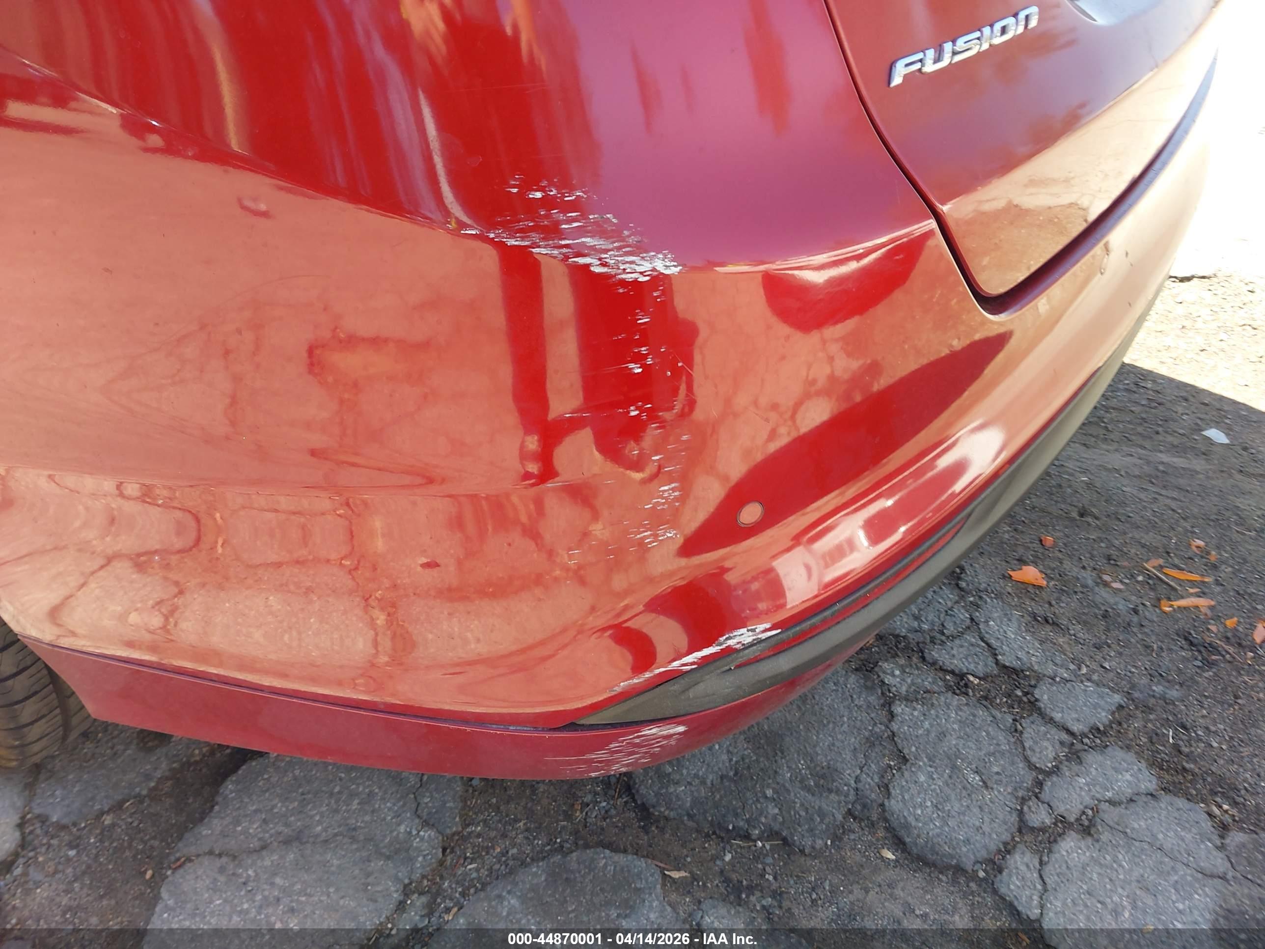 FORD FUSION image 6
