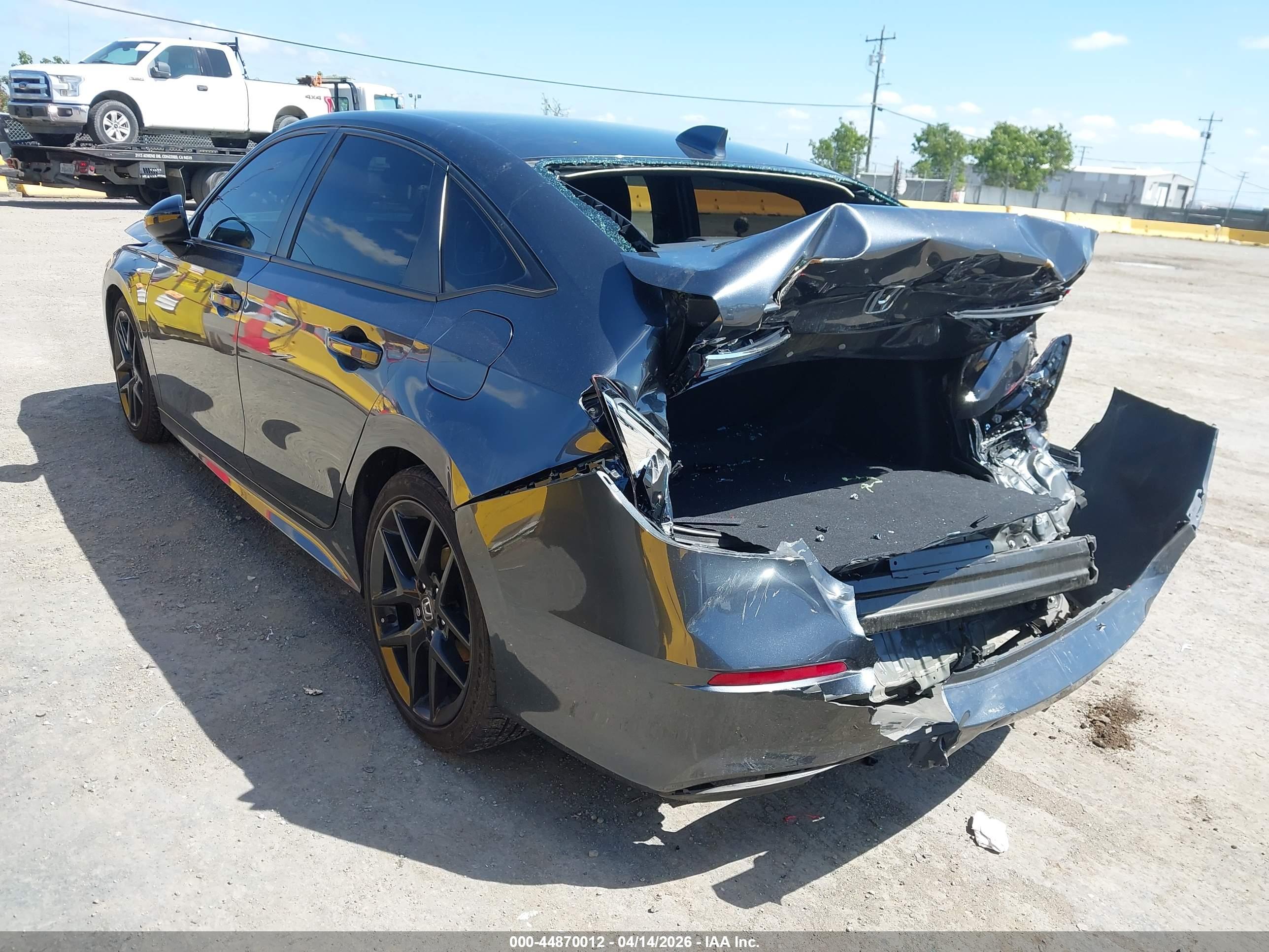 HONDA CIVIC image 3