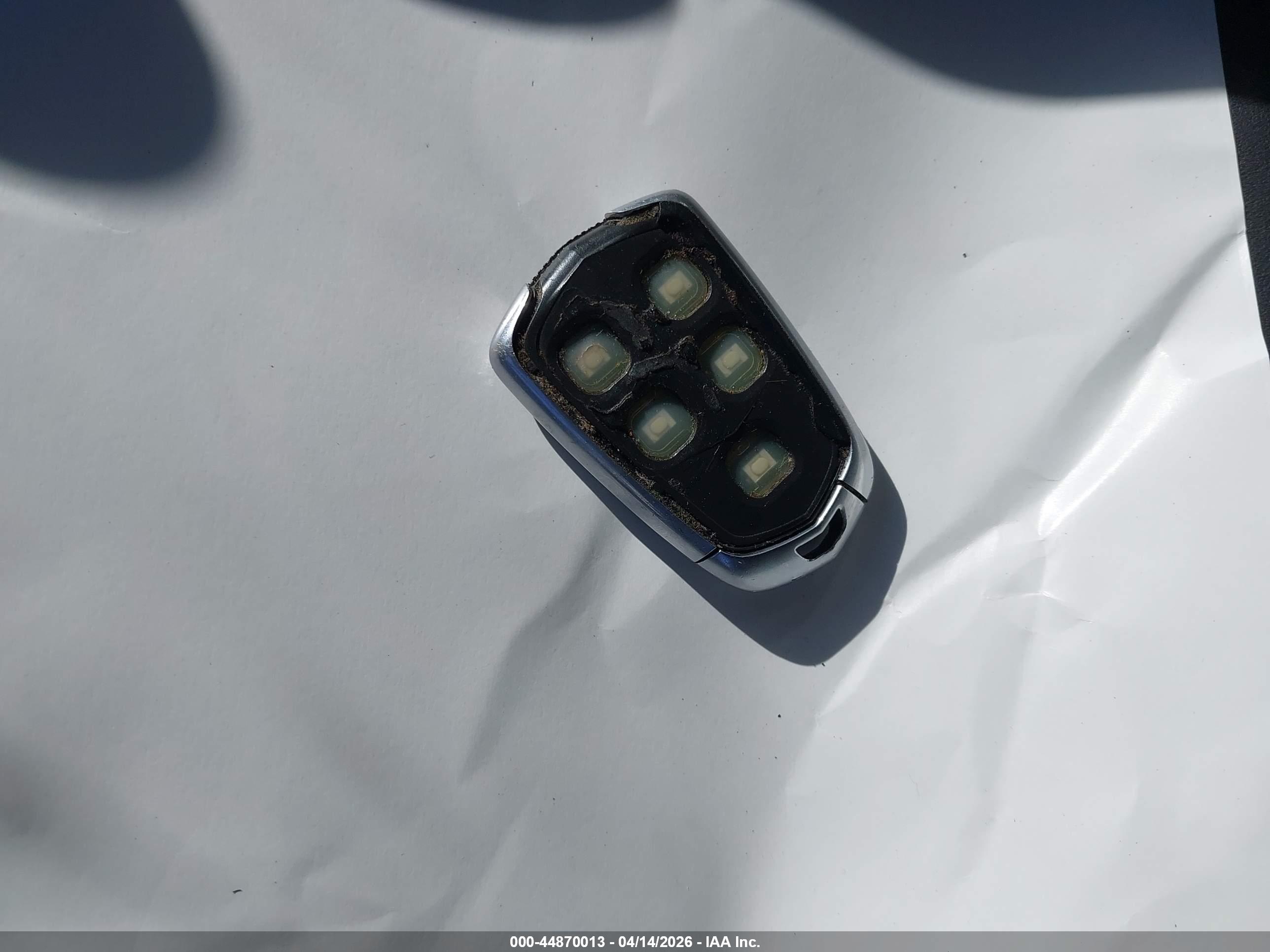 CADILLAC XTS image 11