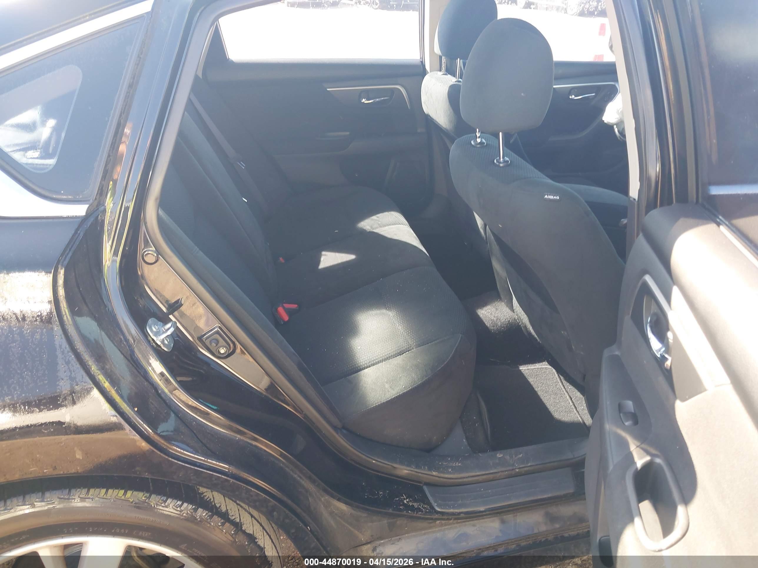 NISSAN ALTIMA image 8