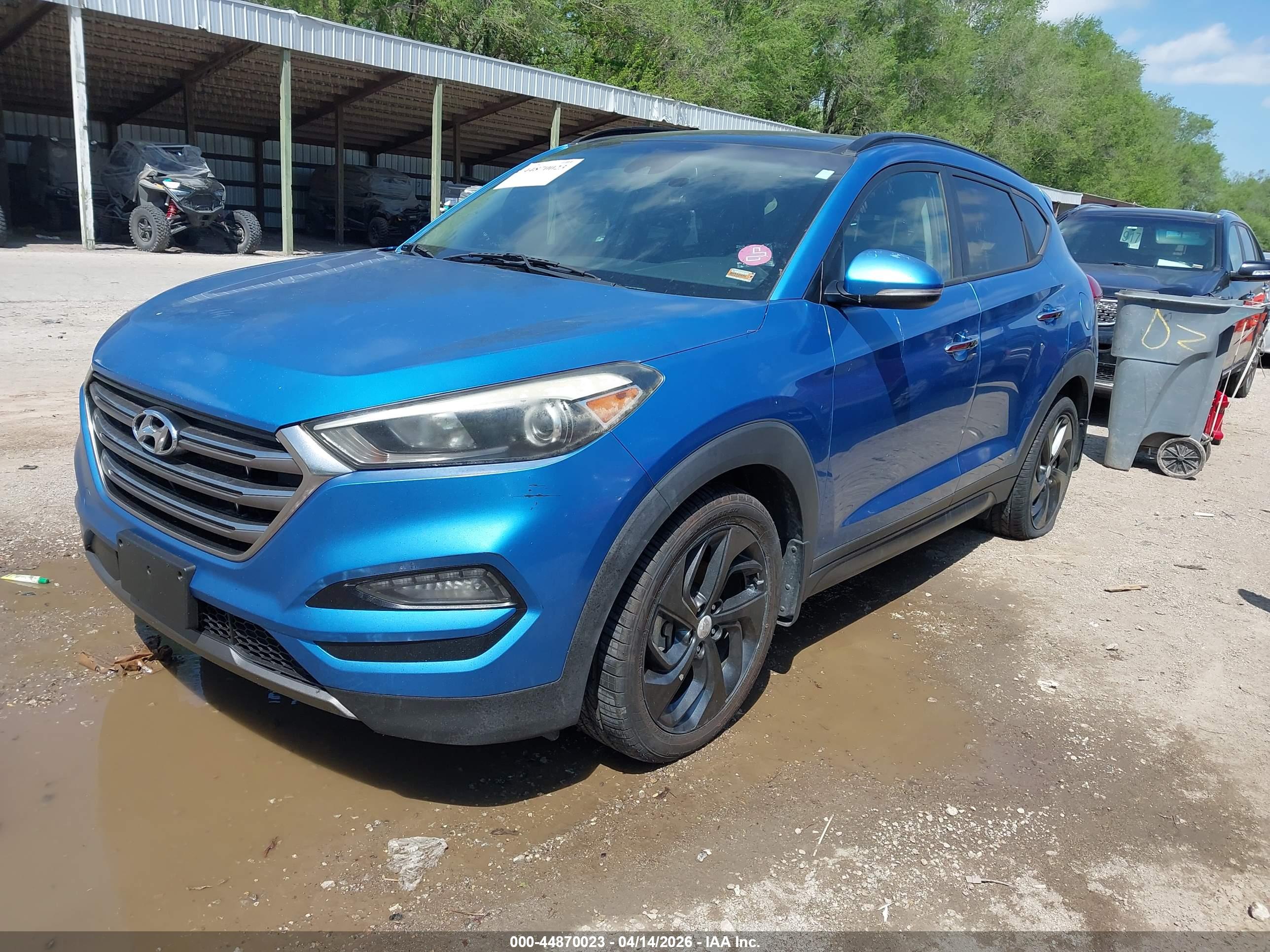 HYUNDAI TUCSON image 2