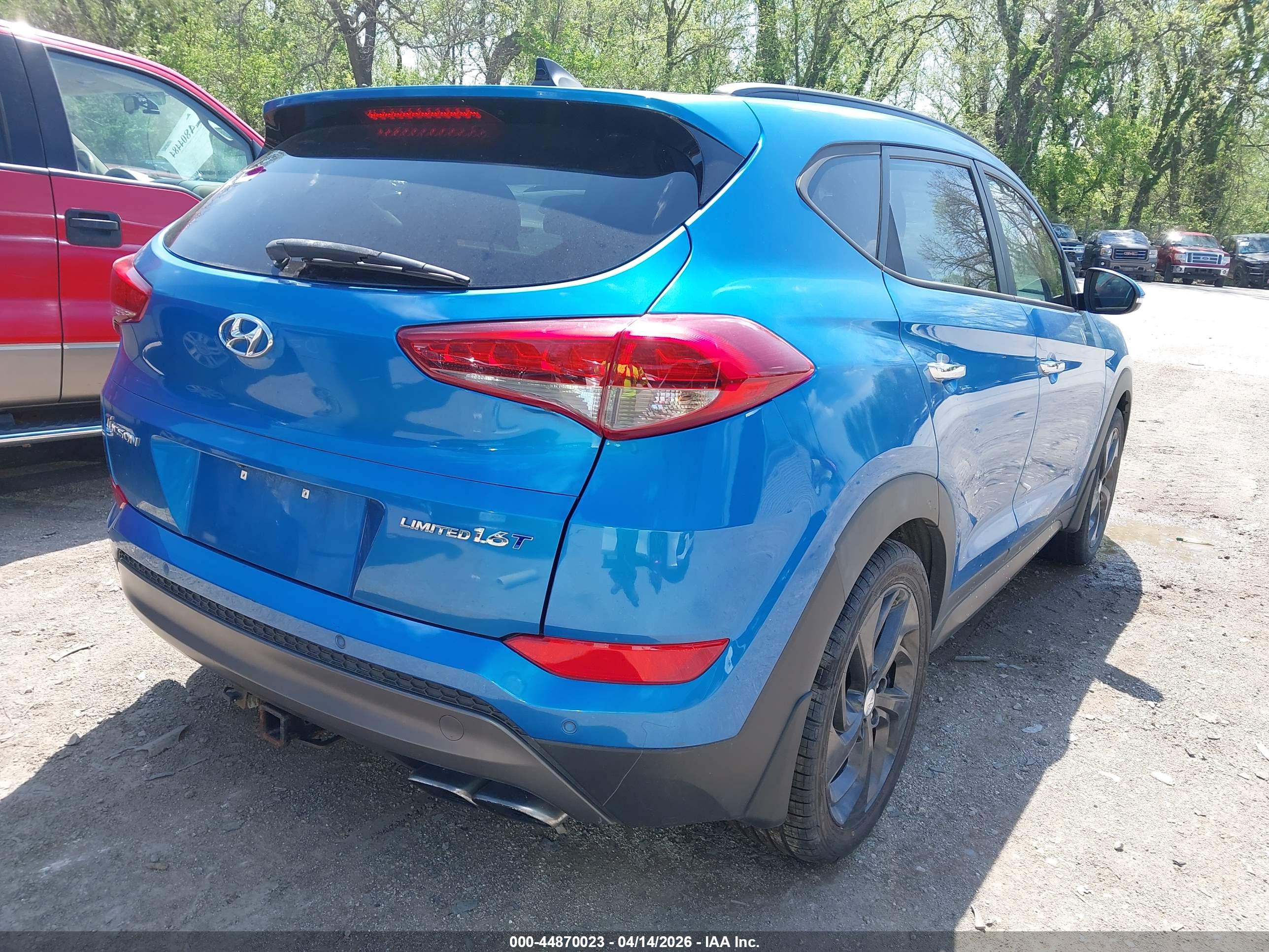 HYUNDAI TUCSON image 4