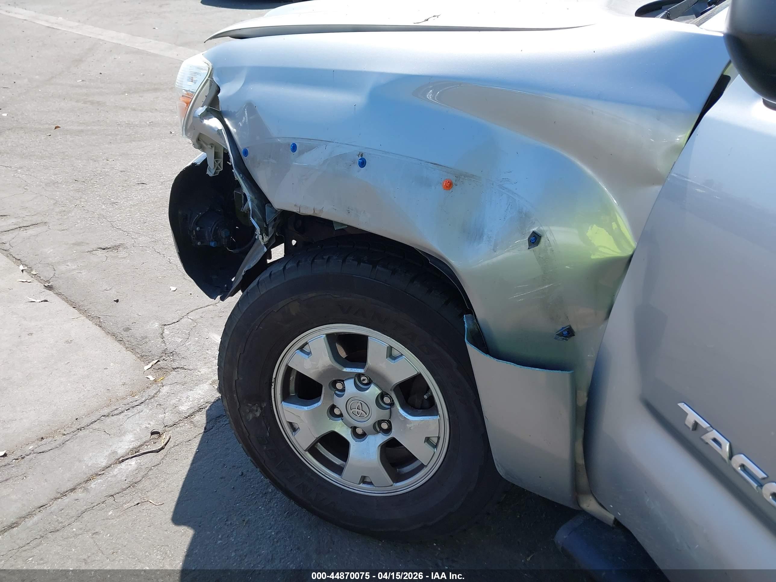 TOYOTA TACOMA image 6