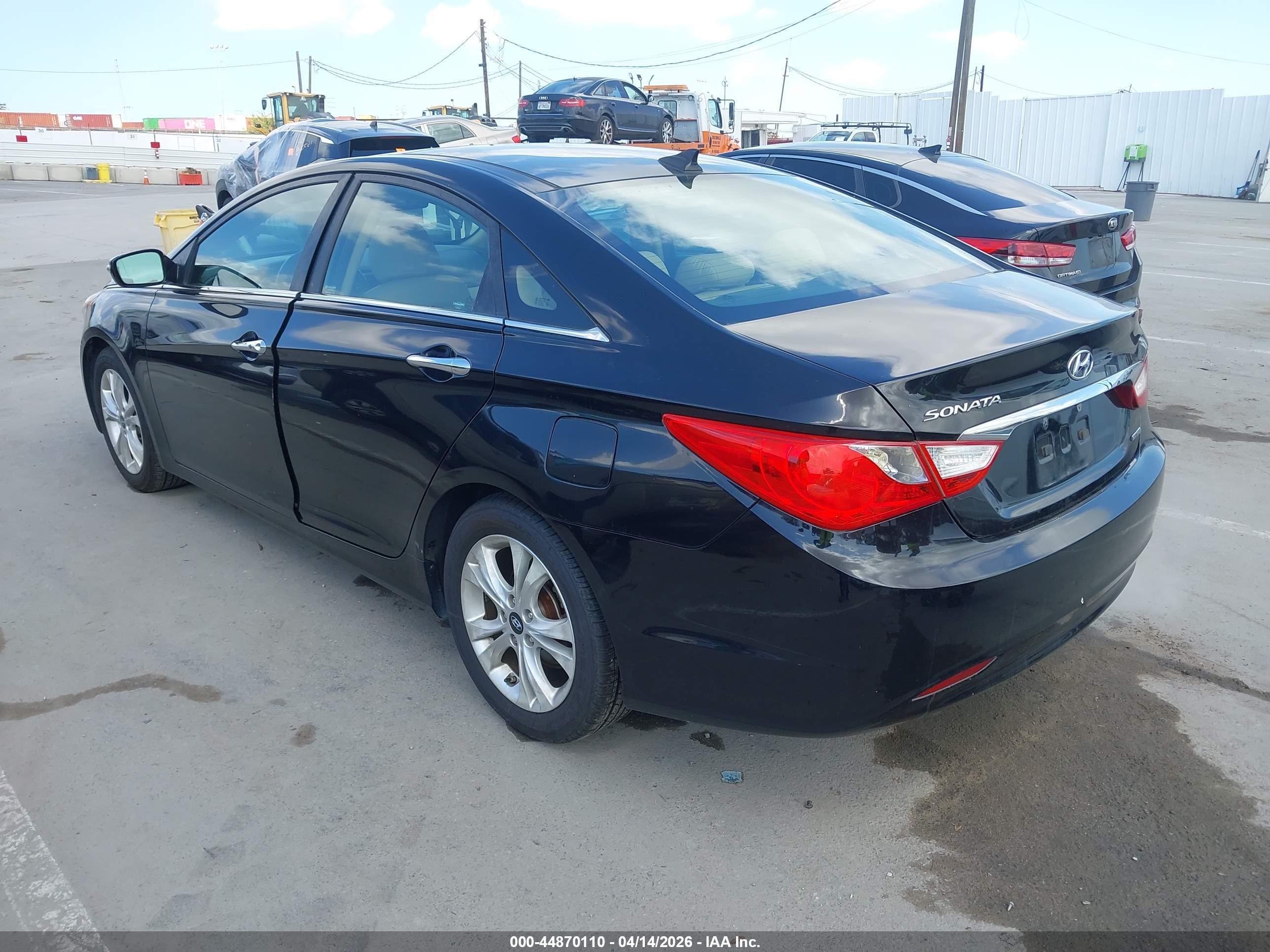 HYUNDAI SONATA image 3