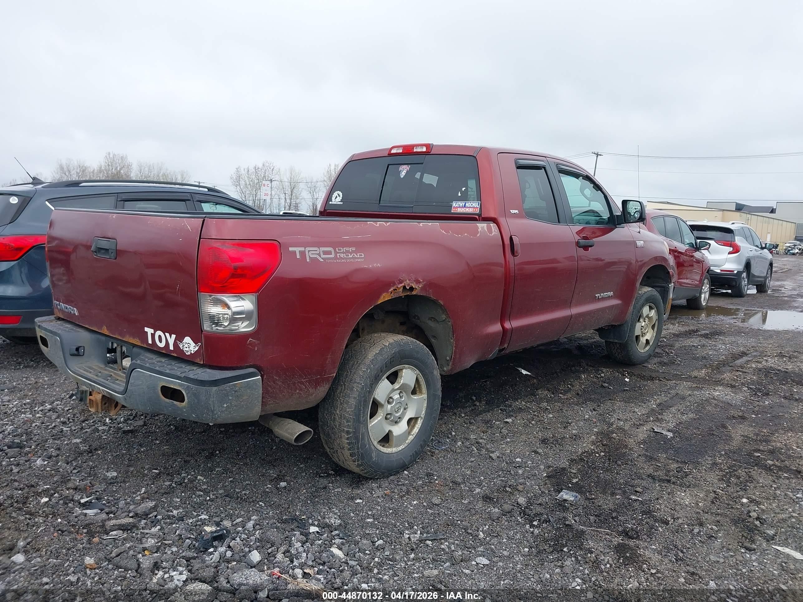 TOYOTA TUNDRA image 4