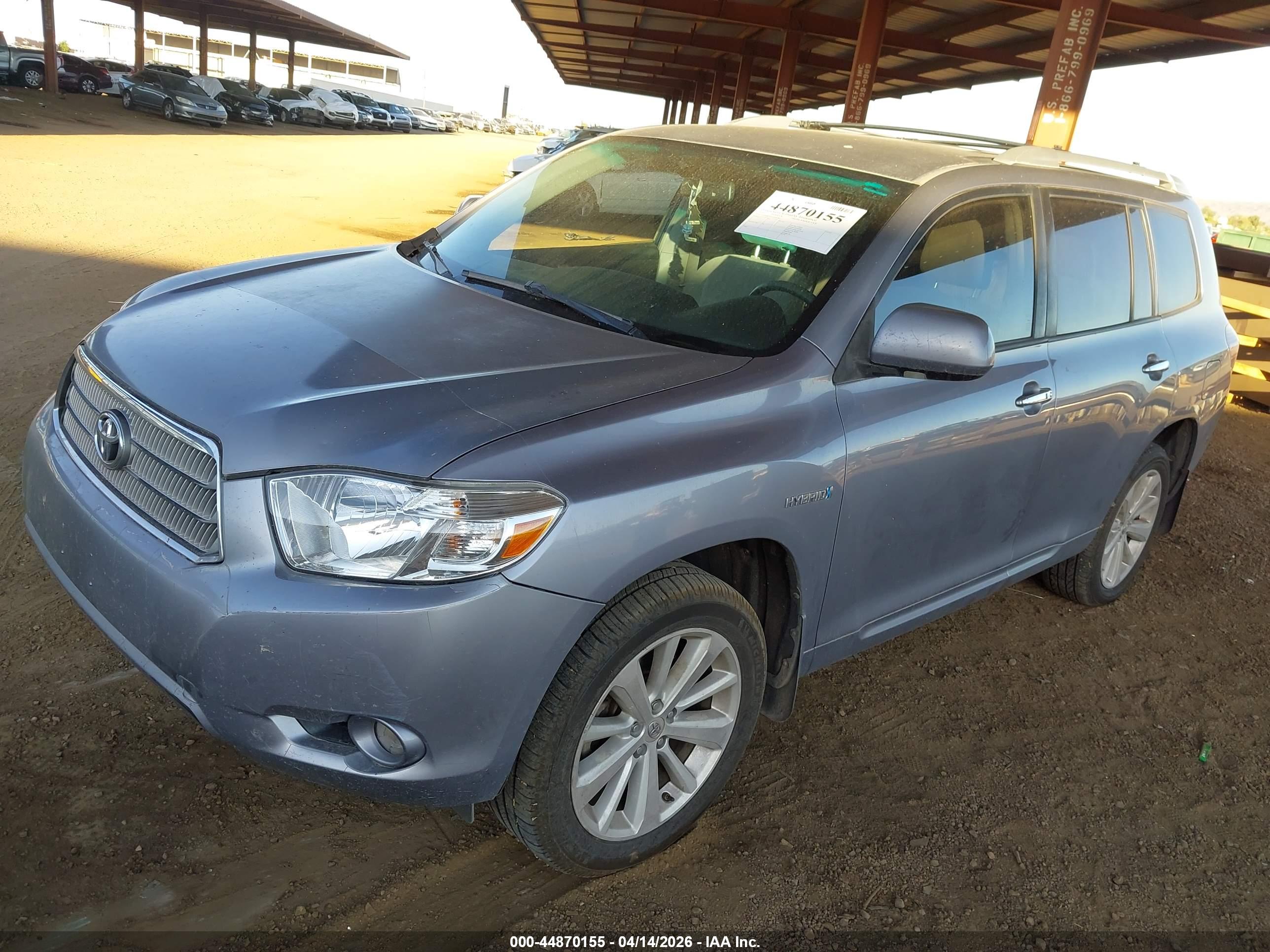 TOYOTA HIGHLANDER image 2