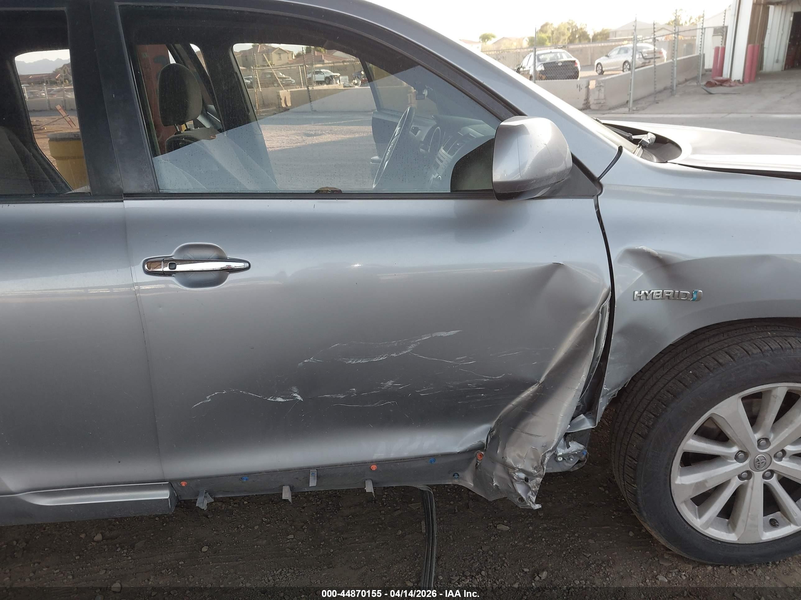 TOYOTA HIGHLANDER image 6