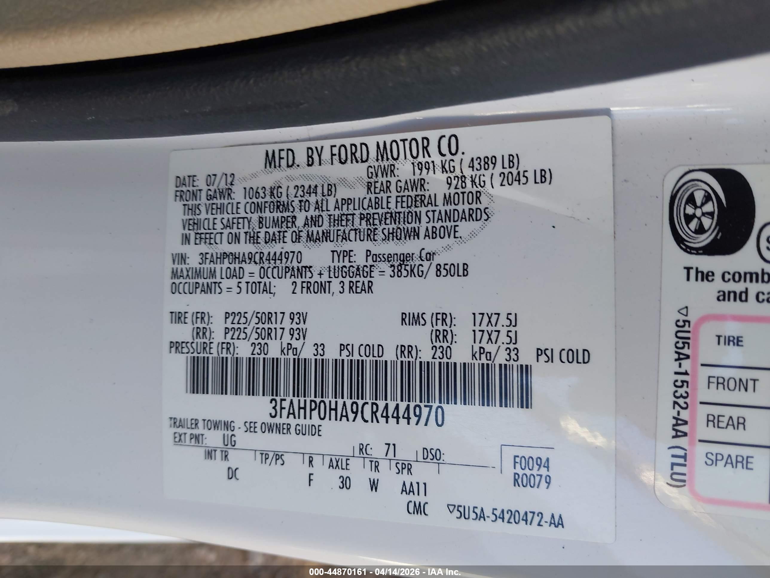 FORD FUSION image 9