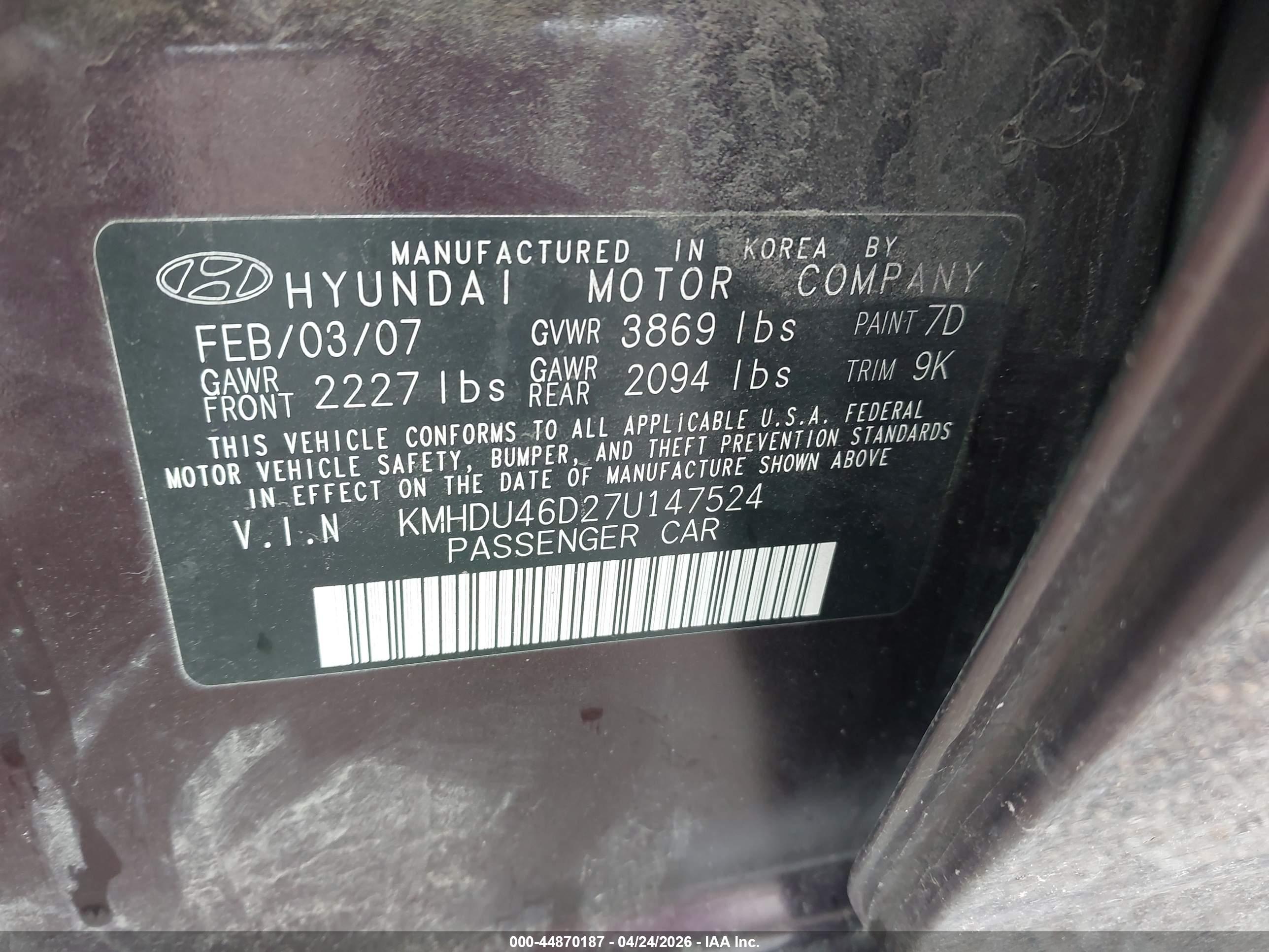 HYUNDAI ELANTRA image 9