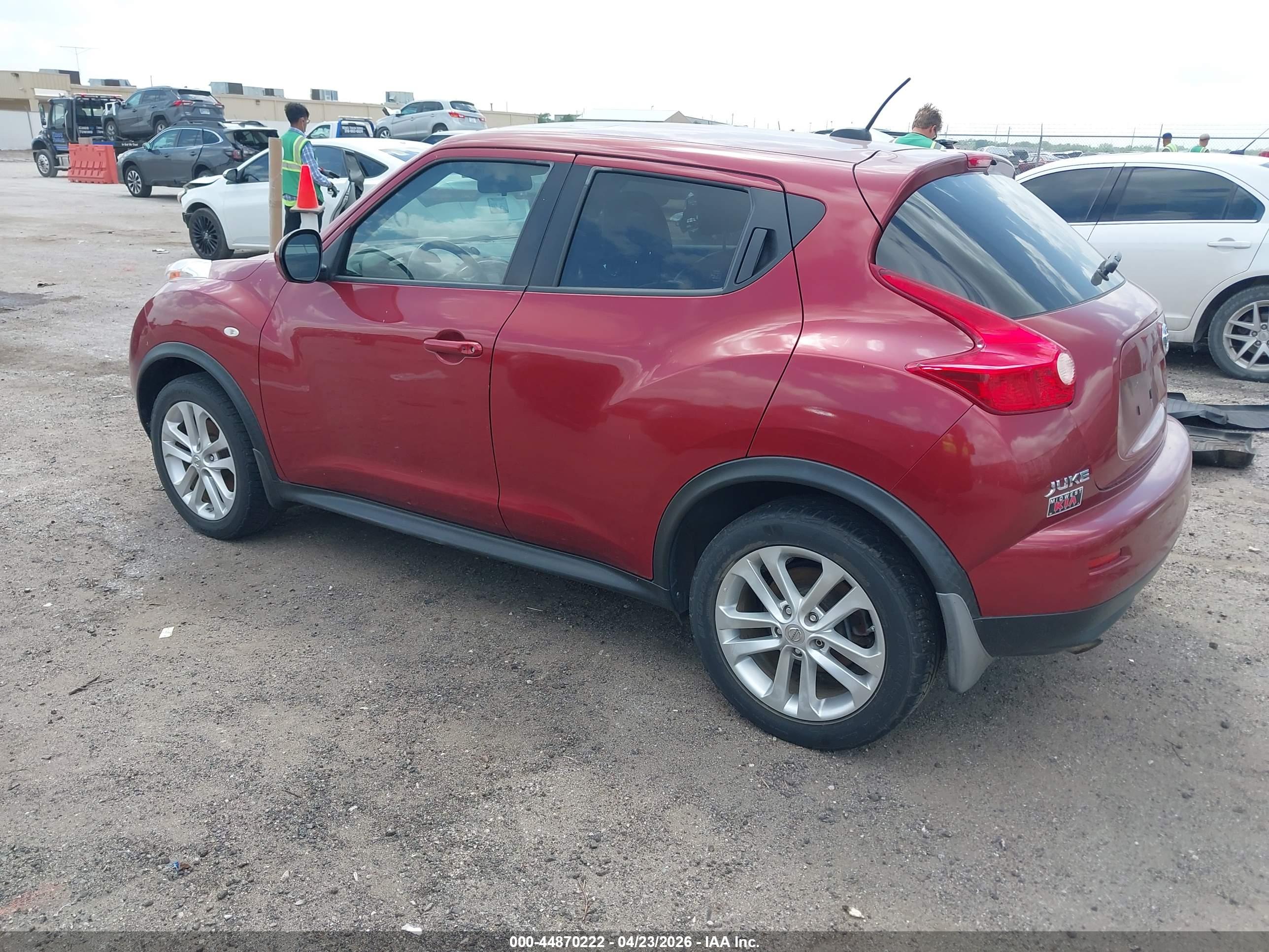 NISSAN JUKE image 3