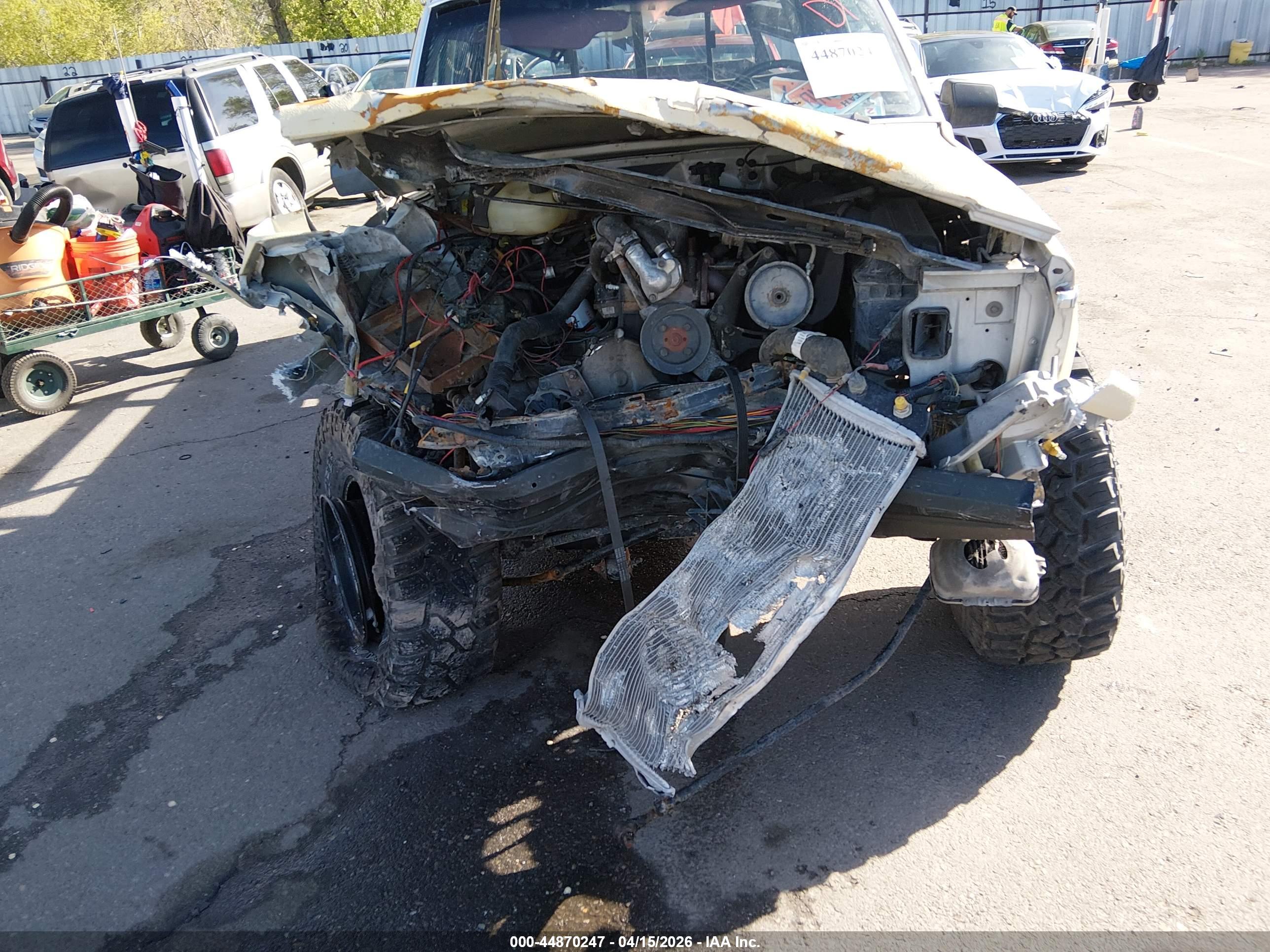 JEEP COMANCHE image 6